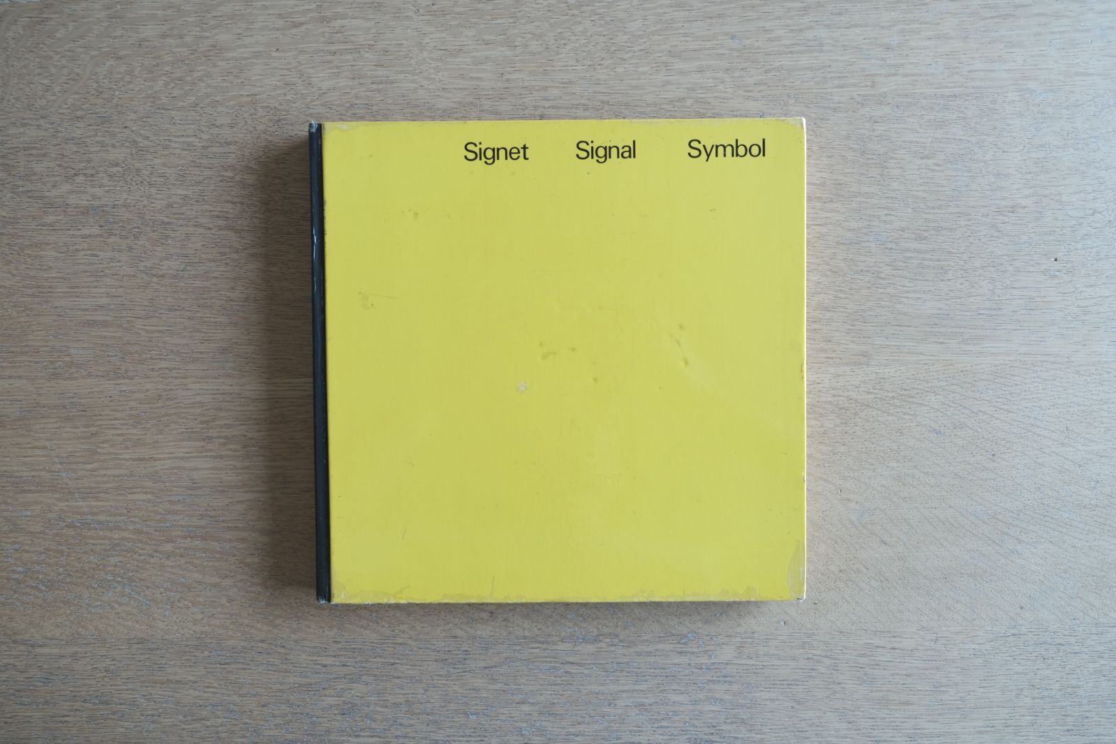 Signet Signal Symbol|Walter Diethelm|1970年・サイン/シンボル図鑑・デザイン資料