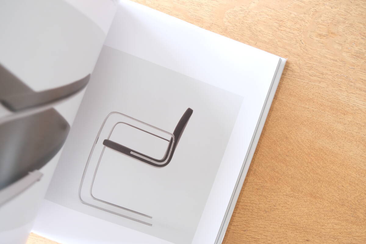 ポール・ケアホルム 希少書籍『Poul Kjaerholm』Arkitektens Forlag