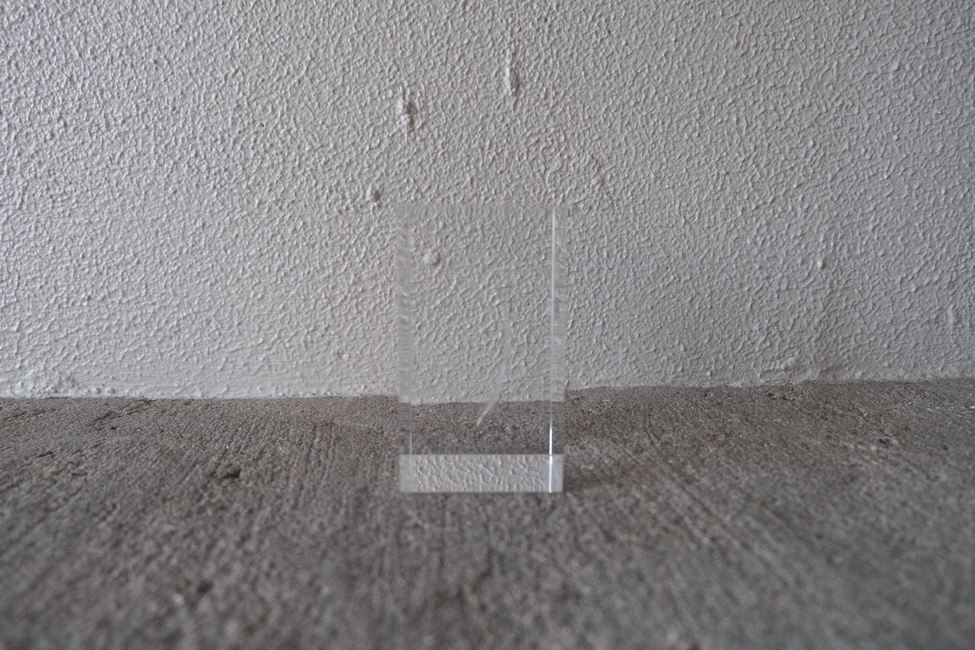 Shiro Kuramata Floating Feather(白) 倉俣史朗 アクリル シール付