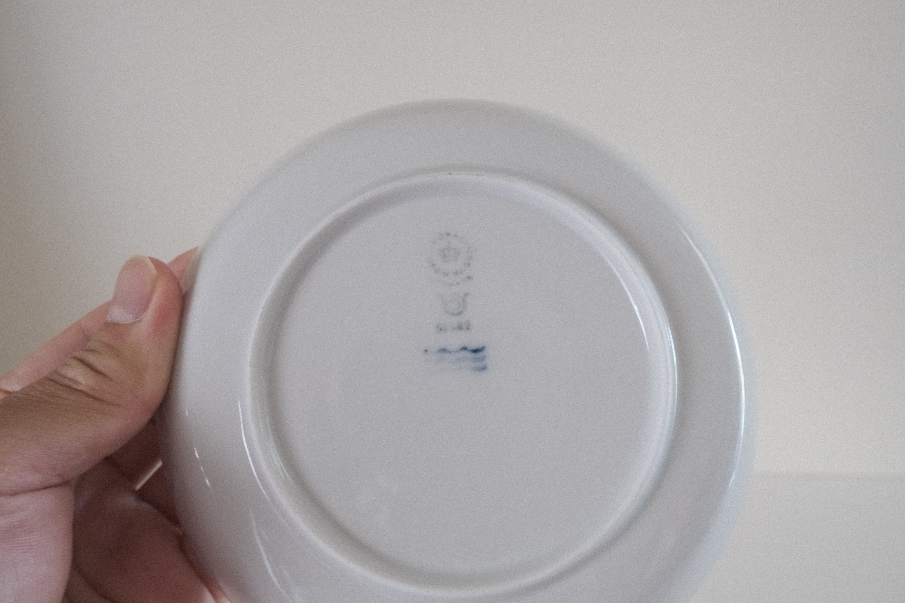 【残り2客・希少品】Royal Copenhagen GEMMA カップ&ソーサー Gertrud Vasegaard デザイン