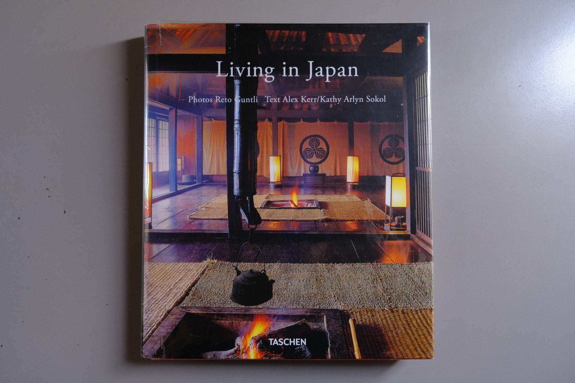 Living in Japan ハードカバー
