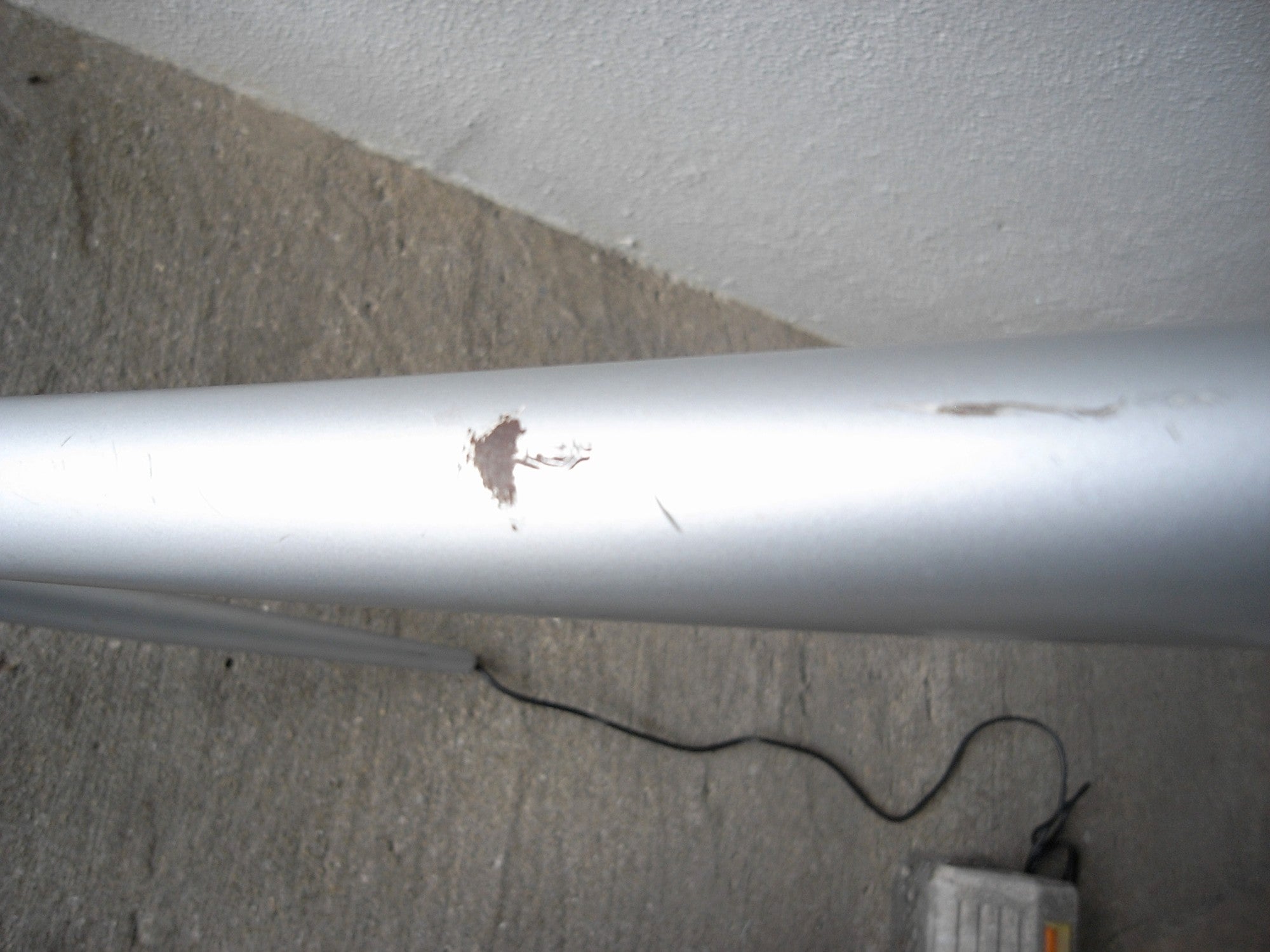 Marc Newson Super Guppy Lamp|マーク・ニューソン 初期作品|IDÉE アルミ製フロアランプ