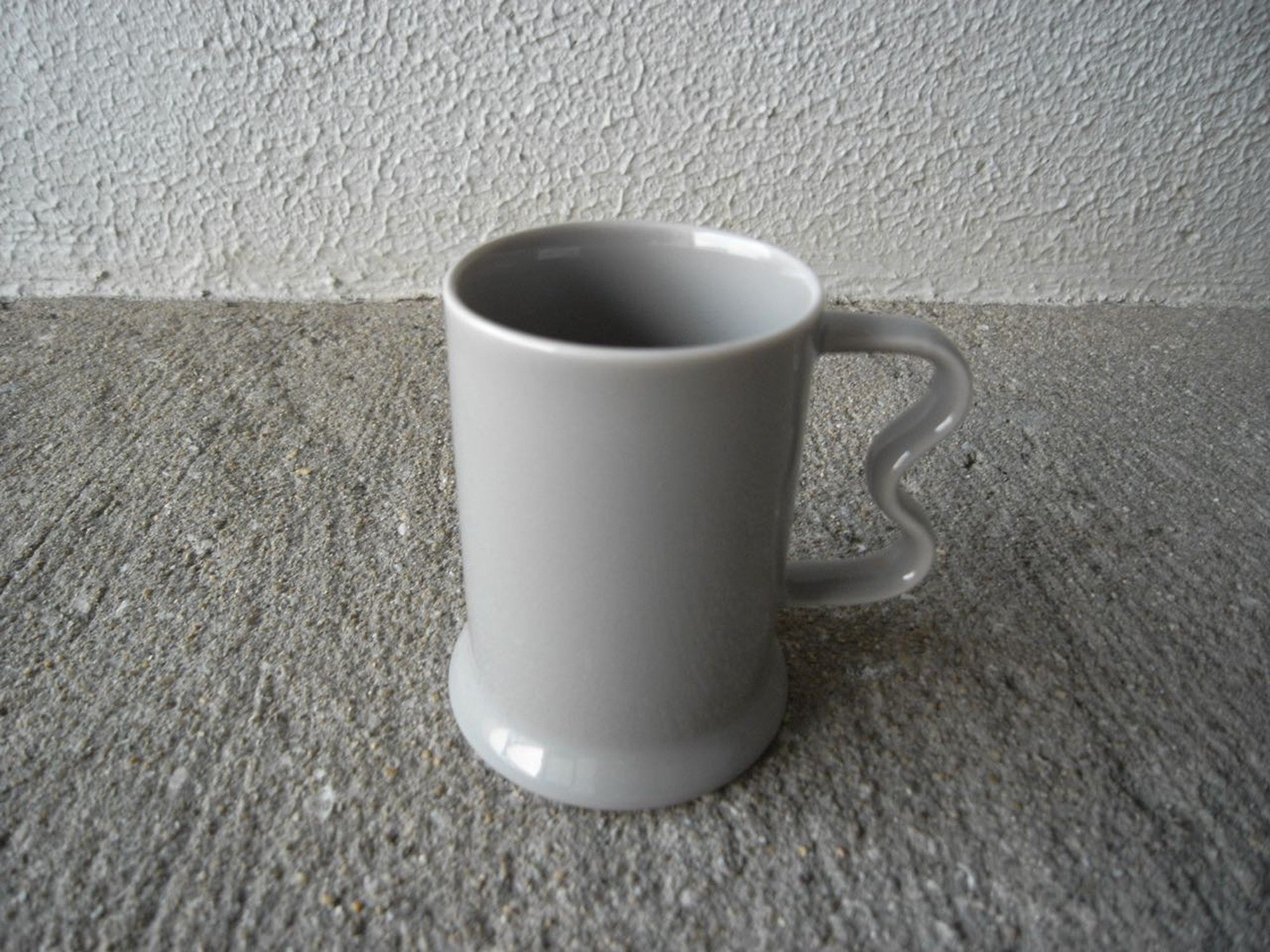 梅田正徳|MUTSUGORO コーヒーカップ グレー 1984年|山加商店 デッドストック