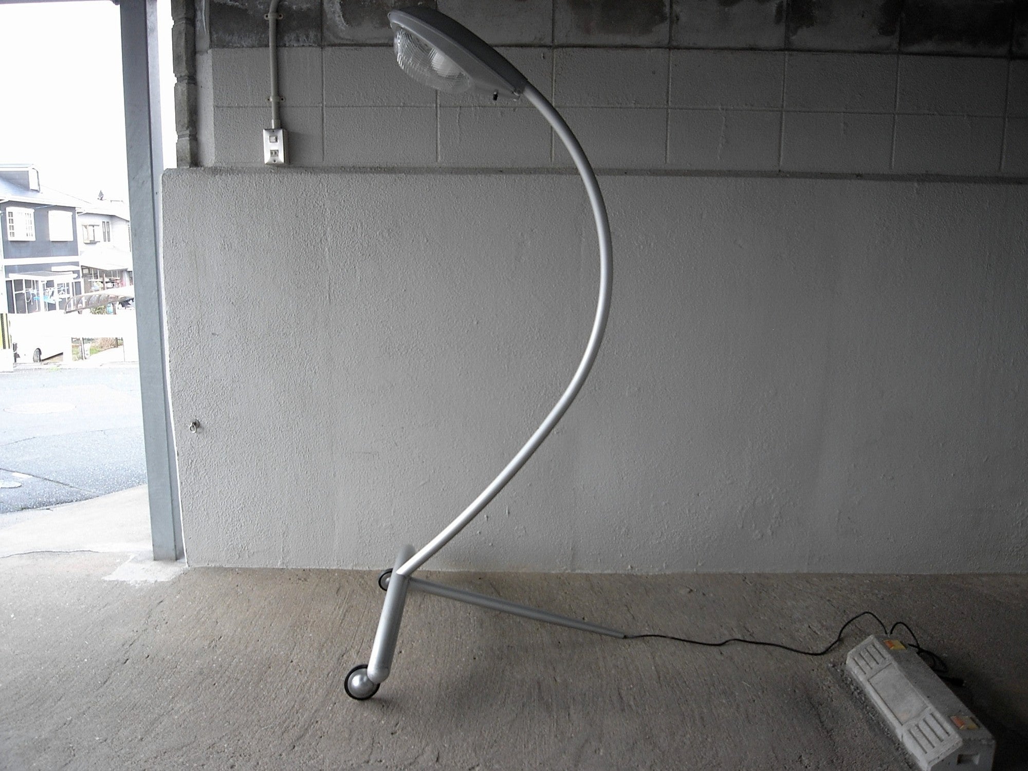 Marc Newson Super Guppy Lamp|マーク・ニューソン 初期作品|IDÉE アルミ製フロアランプ