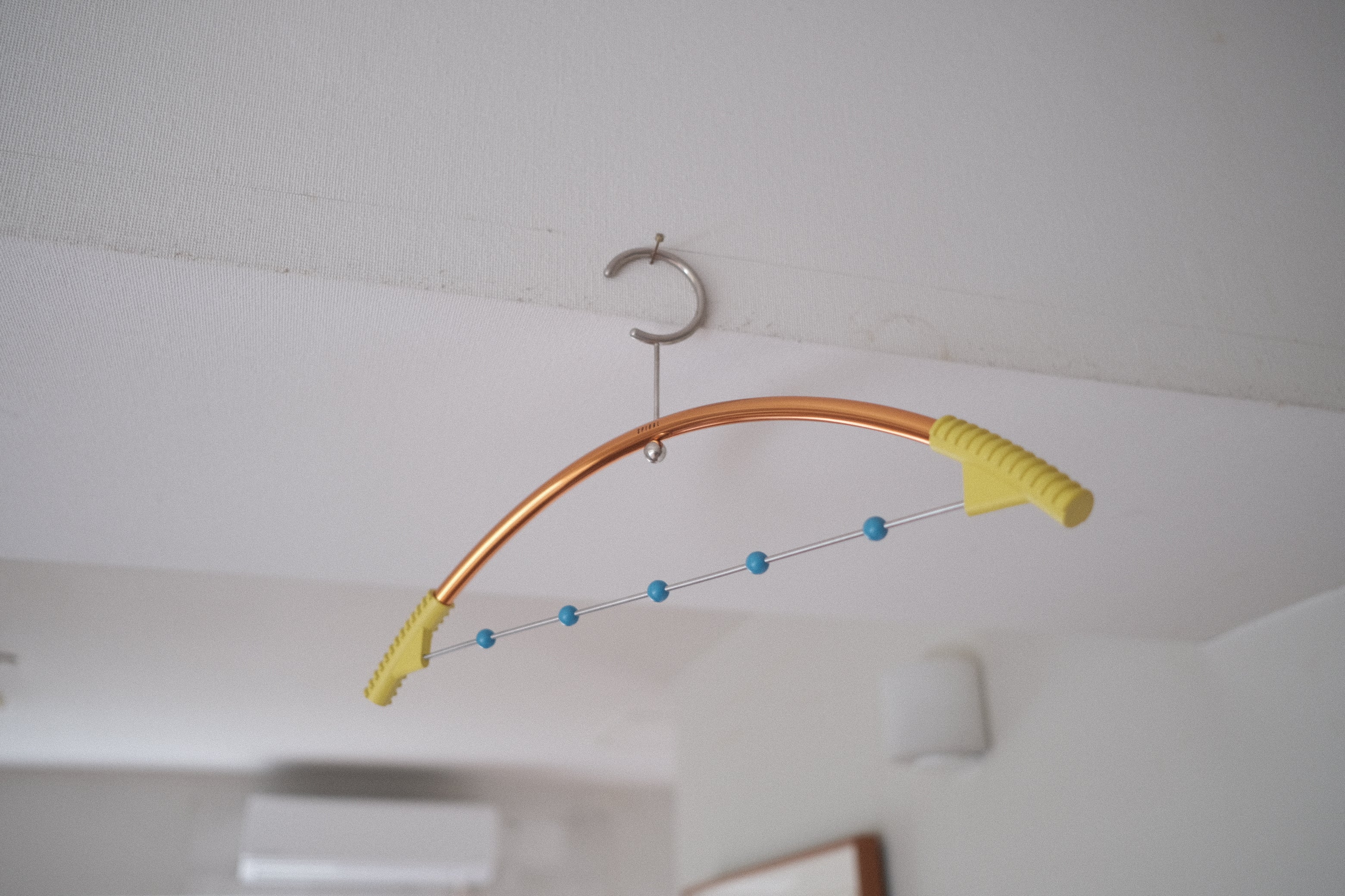 倉俣史朗 ALUMINIO B ハンガー|1990年代 Spiral製|アルマイト塗装・廃盤プロダクト