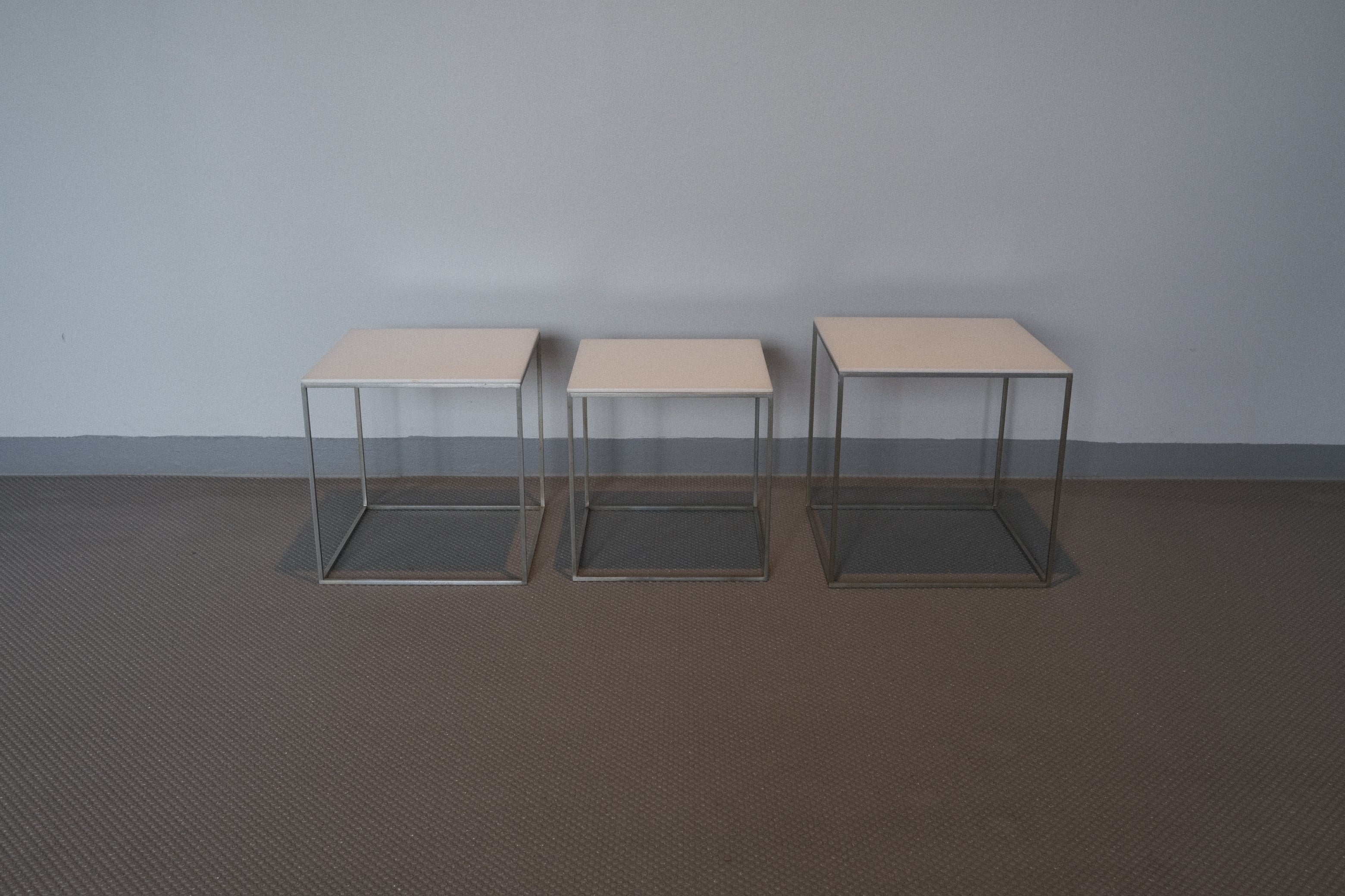 ポール・ケアホルム PK71 ネストテーブル|E. Kold Christensen製|名作トリプレット