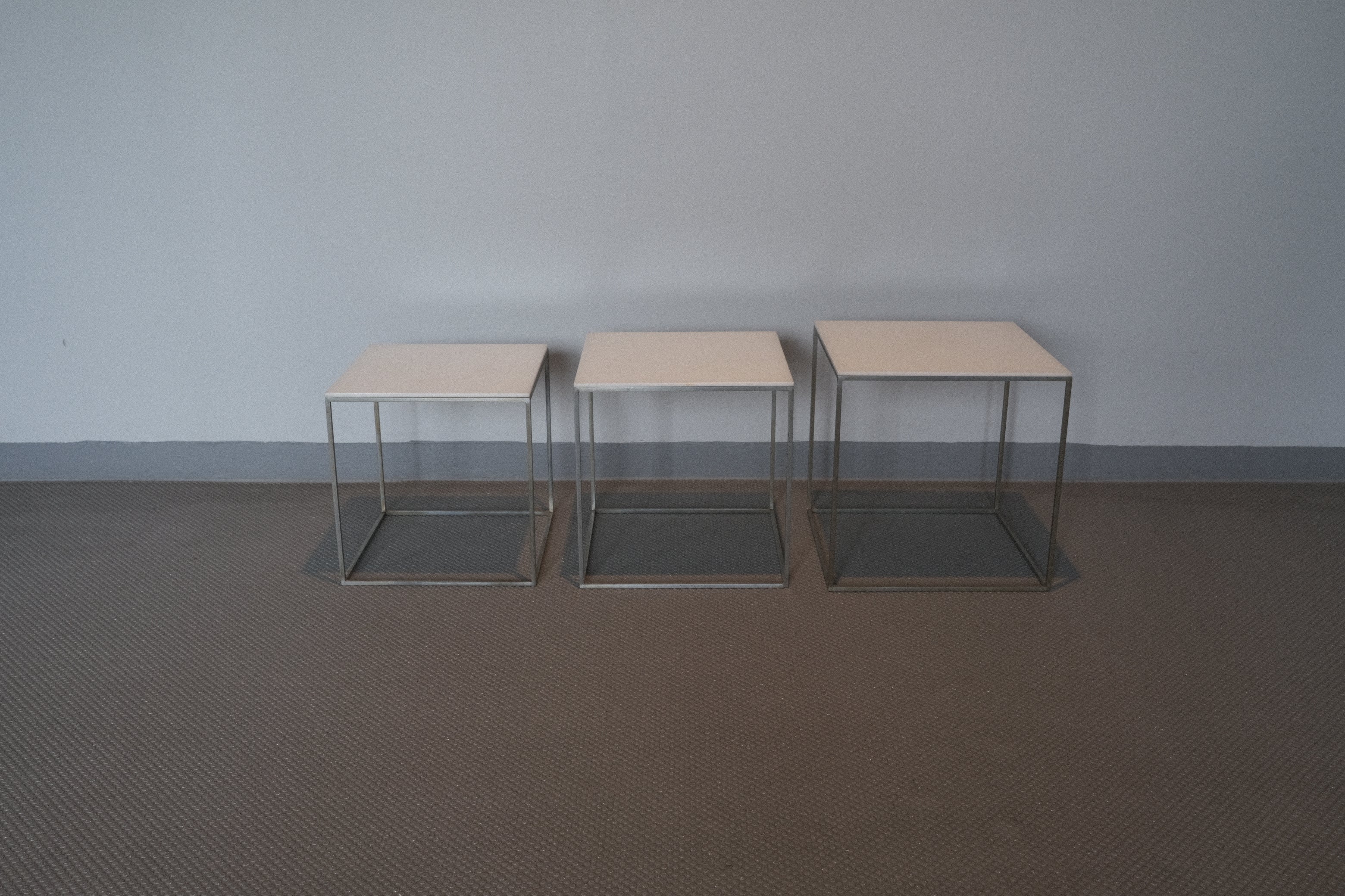 ポール・ケアホルム PK71 ネストテーブル|E. Kold Christensen製|名作トリプレット