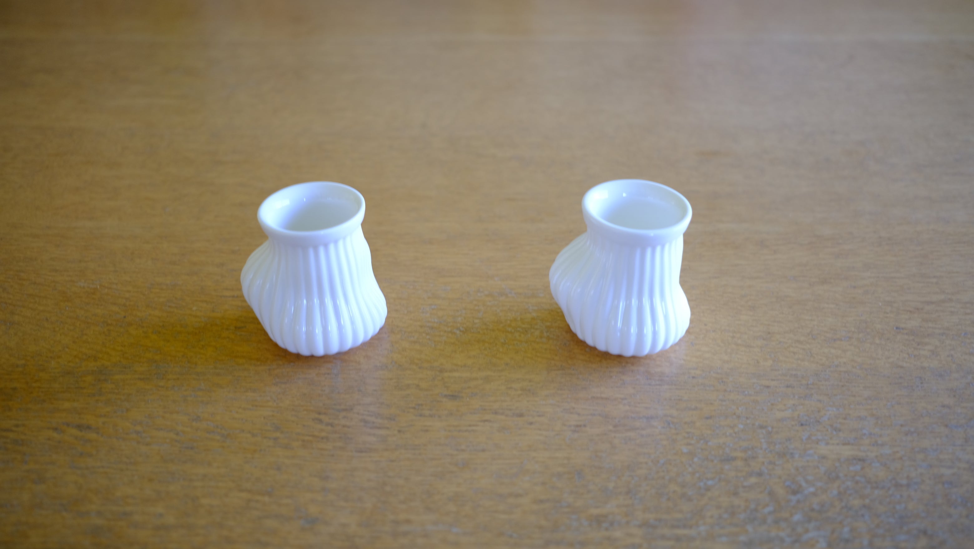 【廃盤品】オフィチーナ アレッシィ グレッグ・リン デミタス カップ&ソーサー 2客セット OFFICINA ALESSI Supple Cups Greg Lynn