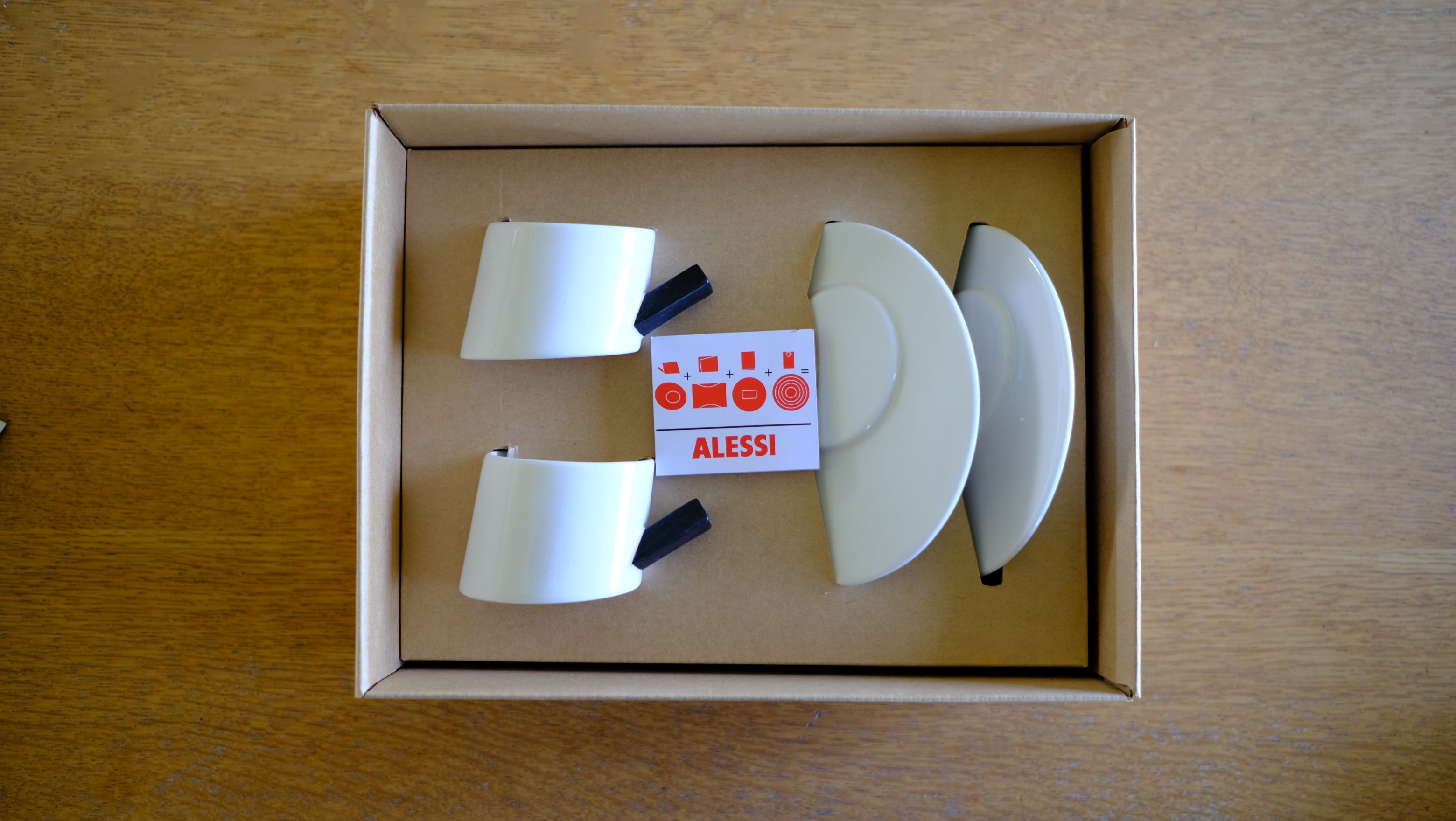 【未使用・デッドストック】ALESSI デントン・コーカー・マーシャル デミタスカップ&ソーサー 2客セット