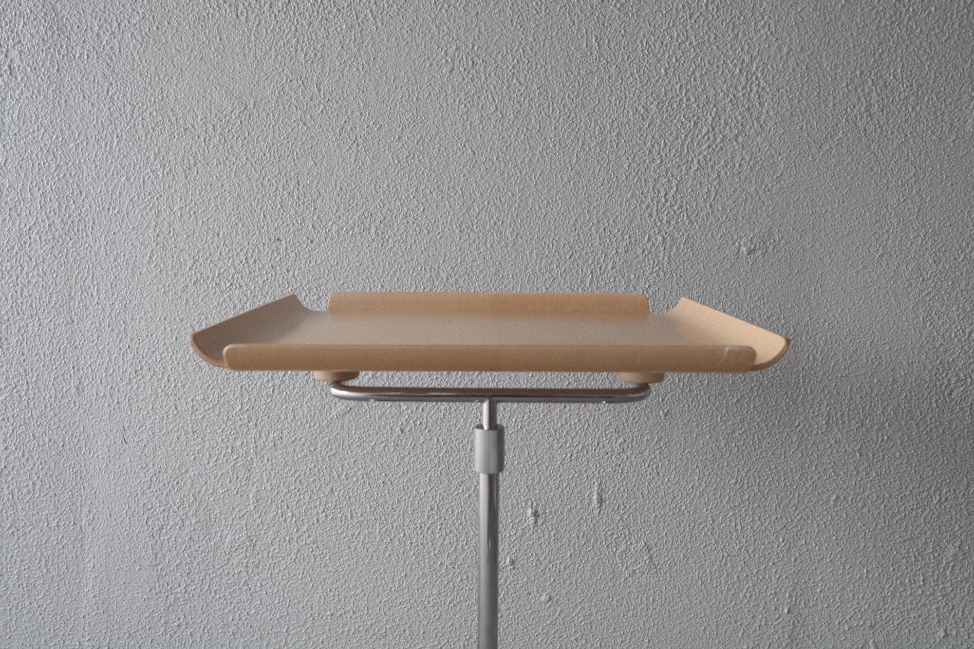 ジョージ・ネルソン トレーテーブル|Herman Miller|ナチュラル色・昇降式・2012年製