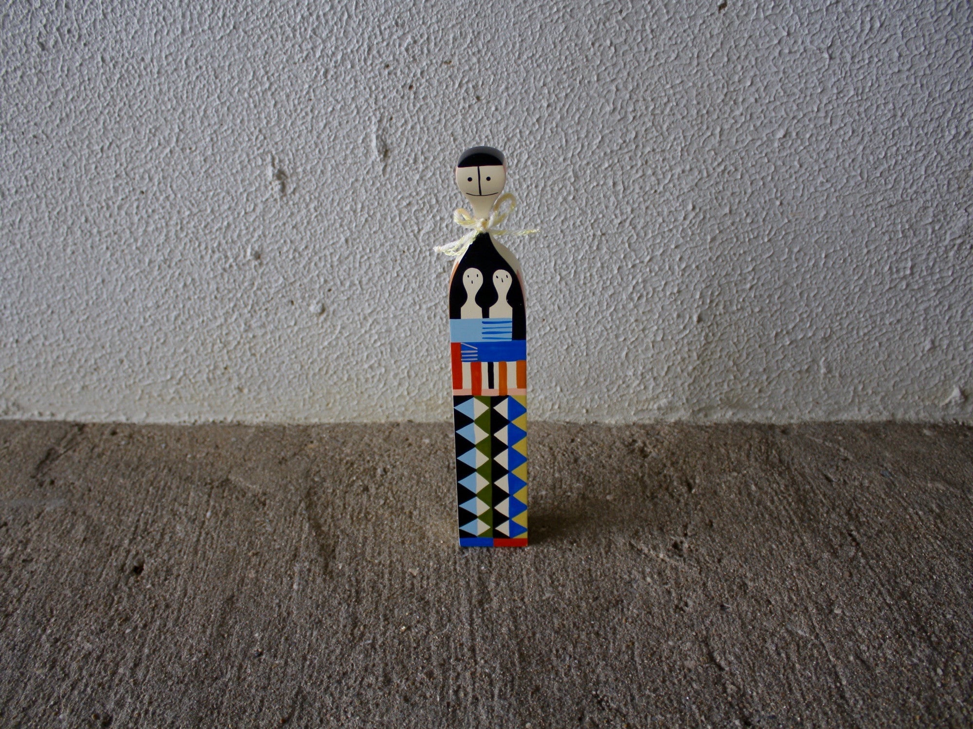 Alexander Girard Wooden Dolls No.5|アレキサンダー・ジラルド 幻のウッデンドール|Vitra 2010年復刻