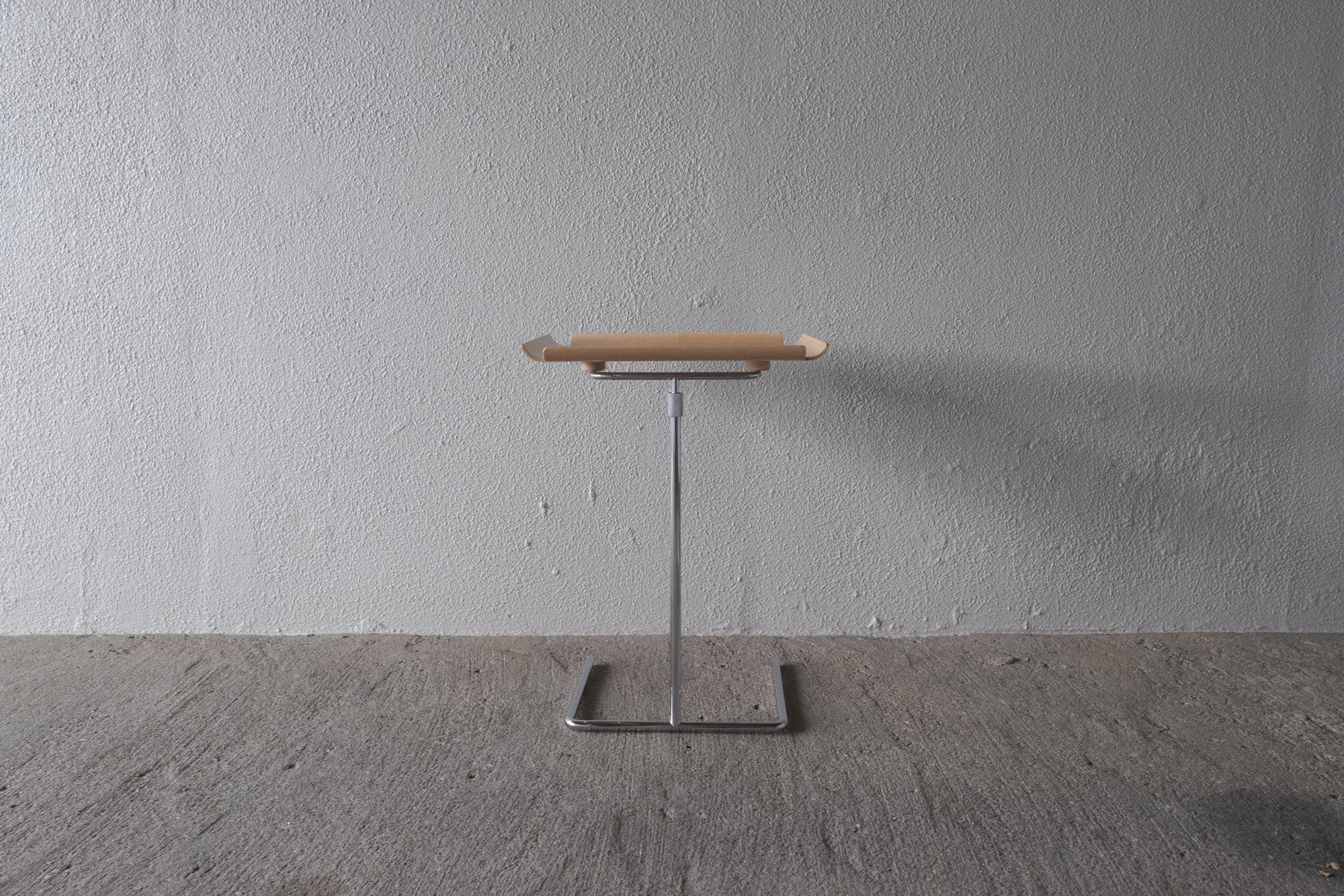 ジョージ・ネルソン トレーテーブル|Herman Miller|ナチュラル色・昇降式・2012年製