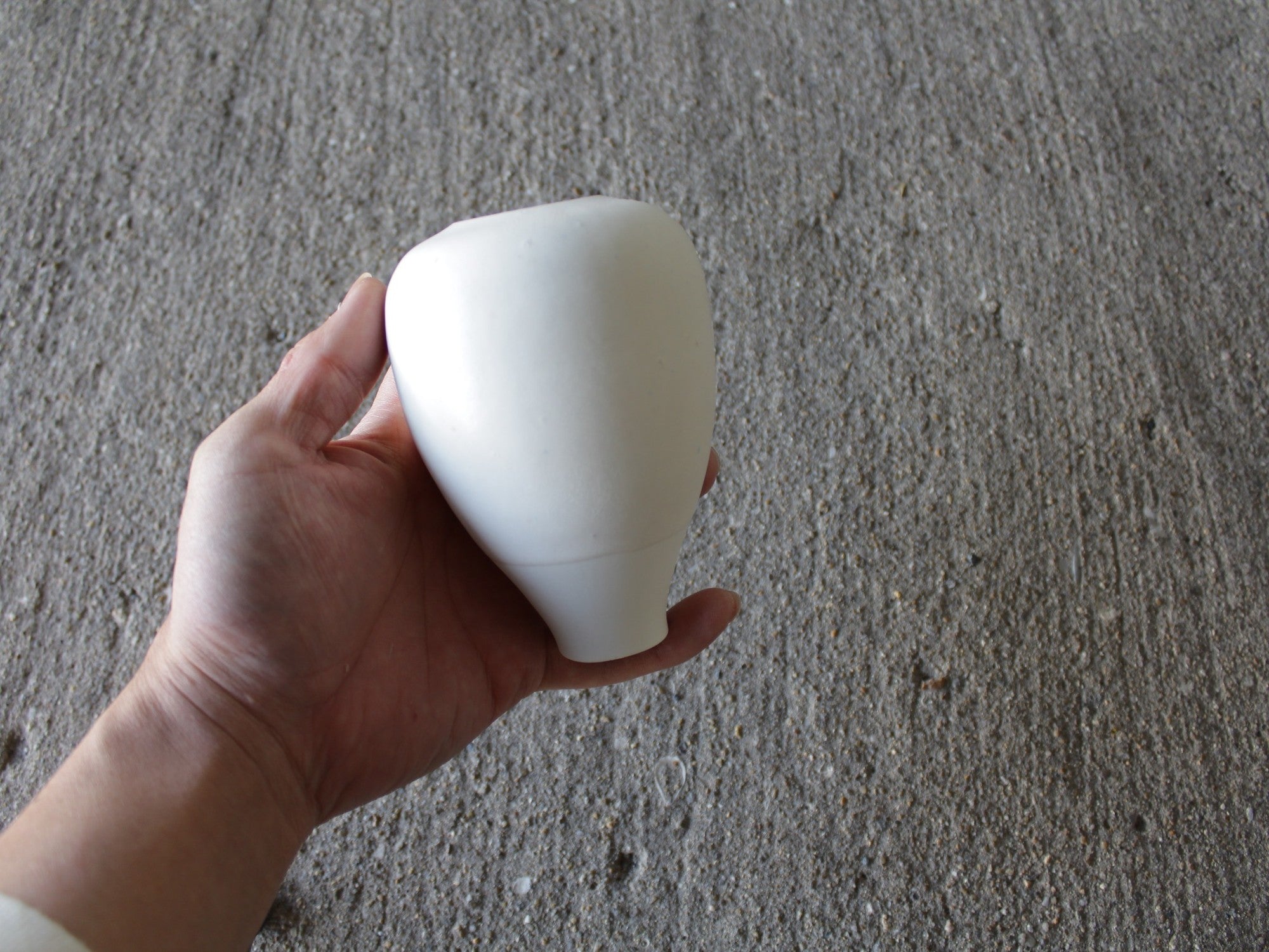 グイド・デ・ザン 壺 花器 アート作品 |Guido De Zan【ミラノ制作・白磁】