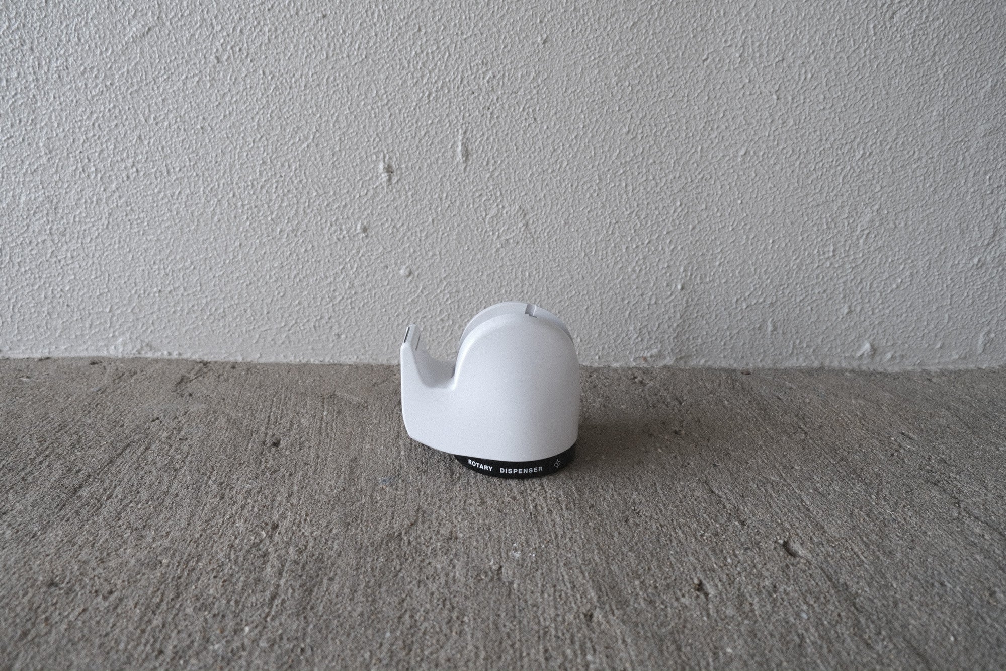 【復刻・柳宗理】ロータリーテープディスペンサー|SORI YANAGI × KOKUYO テープカッター