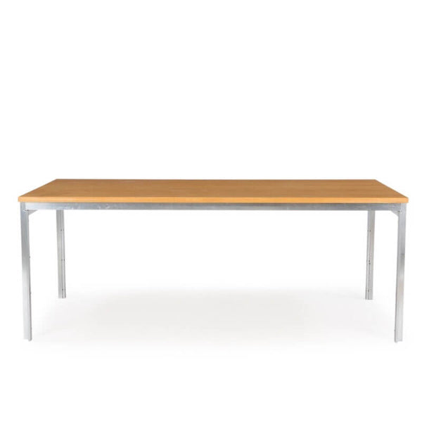 デンマークのオークションハウス「BRUUN-RASMUSSEN」から、ポール・ケアホルムPK55のテーブルを買う。