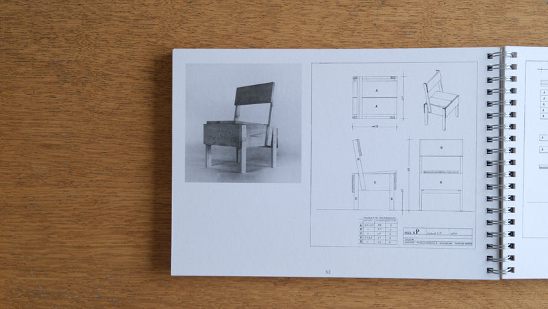 エンツォ・マリ ENZO MARI autoprogettazione? 木材と釘だけで簡単に家具が組み立てられるということを具体化したプロジェクト