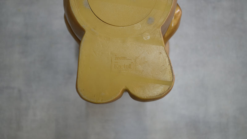 フィリップ・スタルク Philippe Starck ニョメス ナポレオン Gnomes Napoleon kartell カルテル 椅子 ゴールド 金色 個性的 デザイナーズ