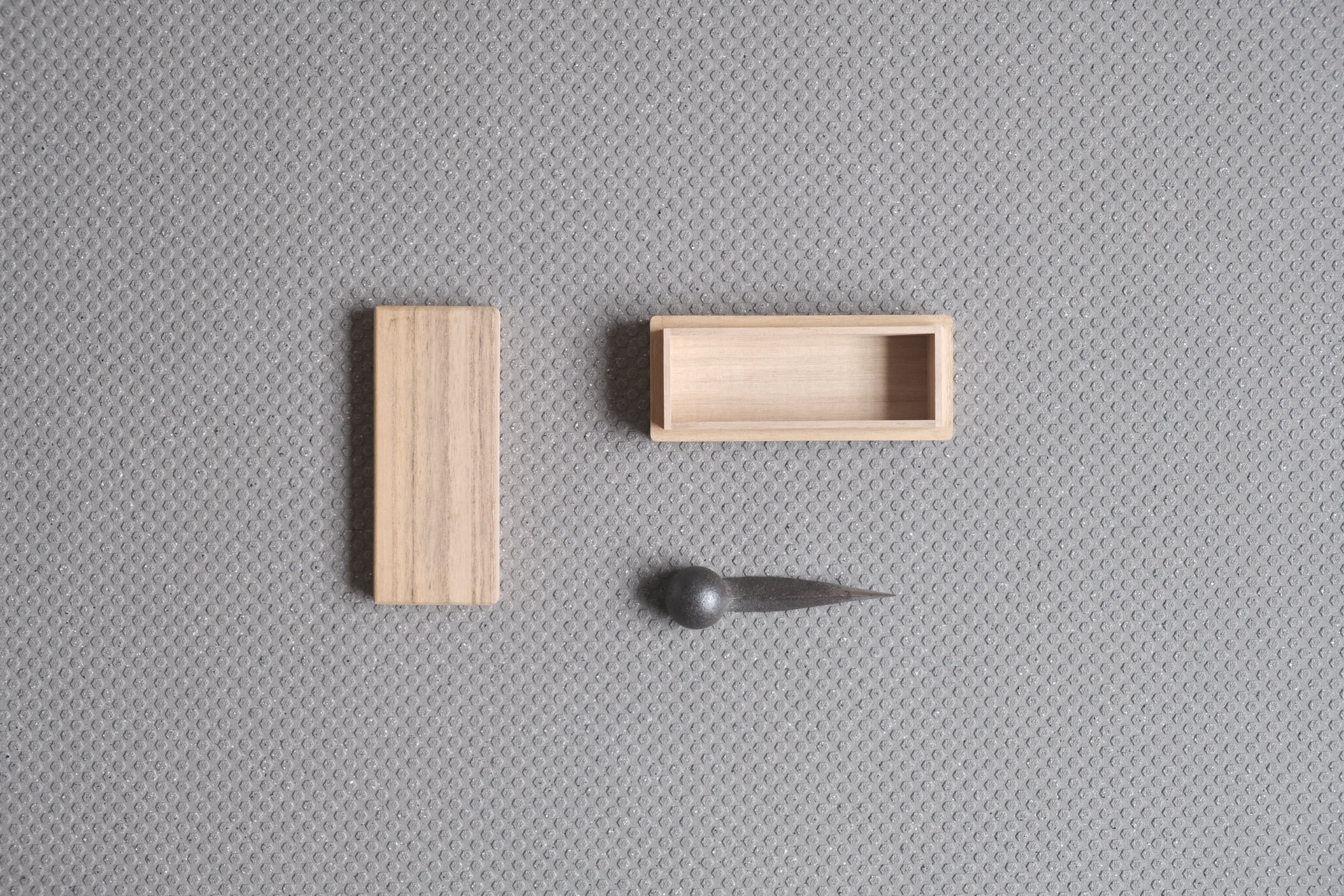 大嶽有一｜鉄の小品 彫刻作品《無題》｜1996年制作