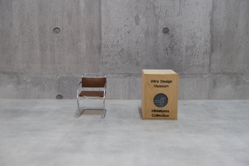 Mies van der Rohe MR 20 miniture chair Vitra Design Museum
