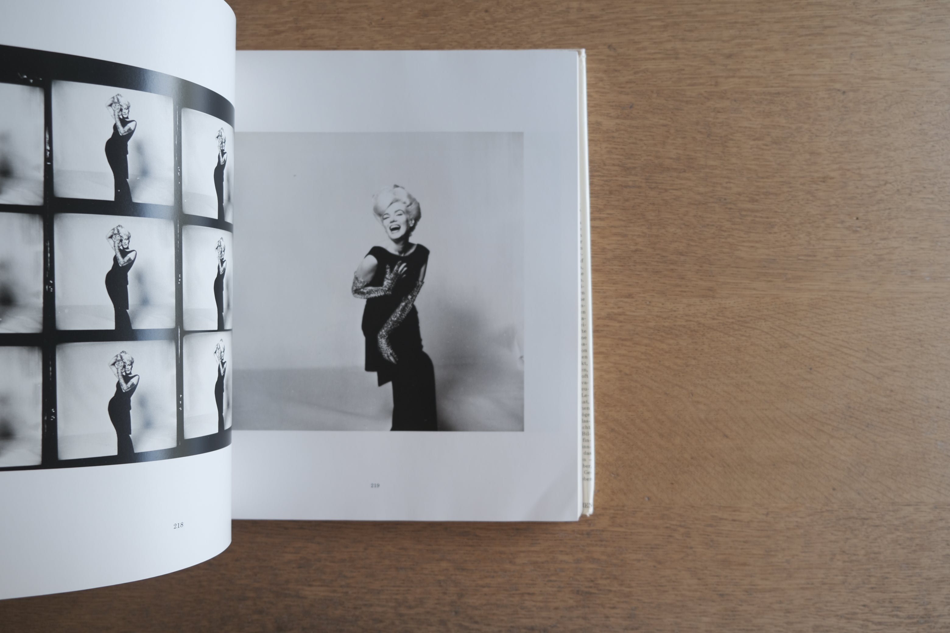Bert Stern『Marilyn Monroe The Complete Last Sitting』Schirmer/Mosel版｜463頁・大型写真集