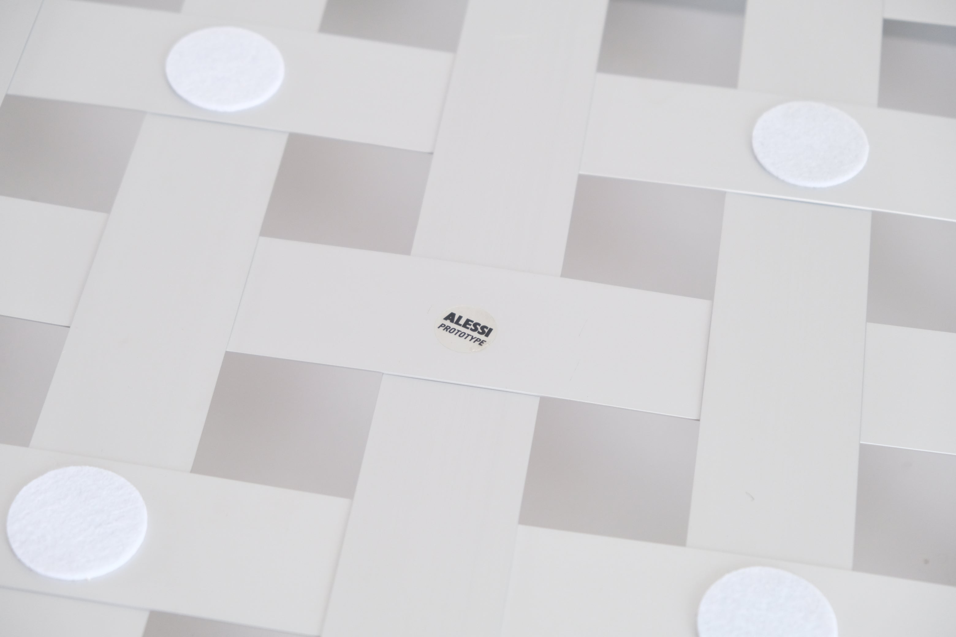 【プロトタイプ】CrissCross バスケット［シルバー］｜Eero Aarnio × ALESSI 試作モデル