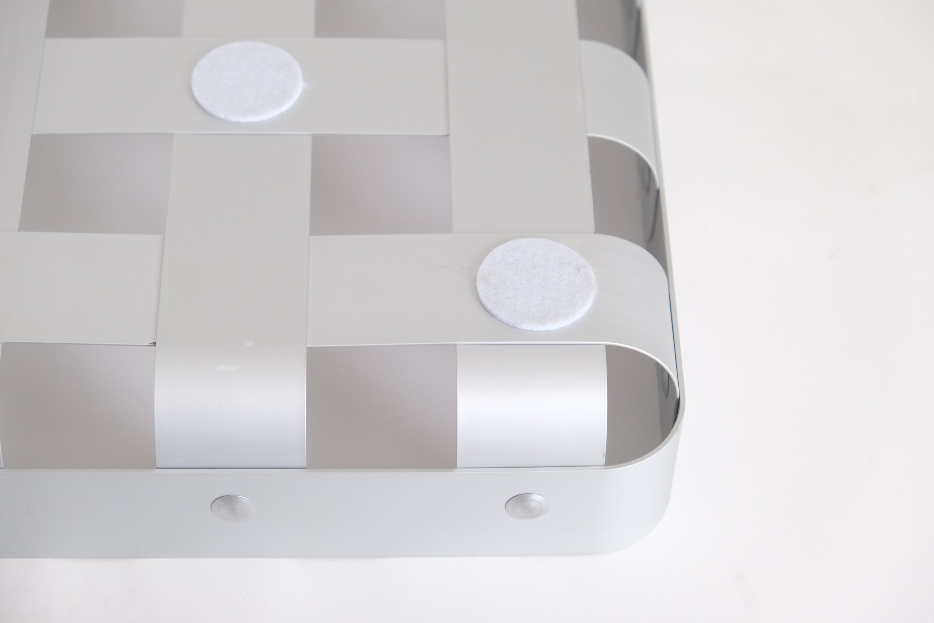【プロトタイプ】CrissCross バスケット［シルバー］｜Eero Aarnio × ALESSI 試作モデル