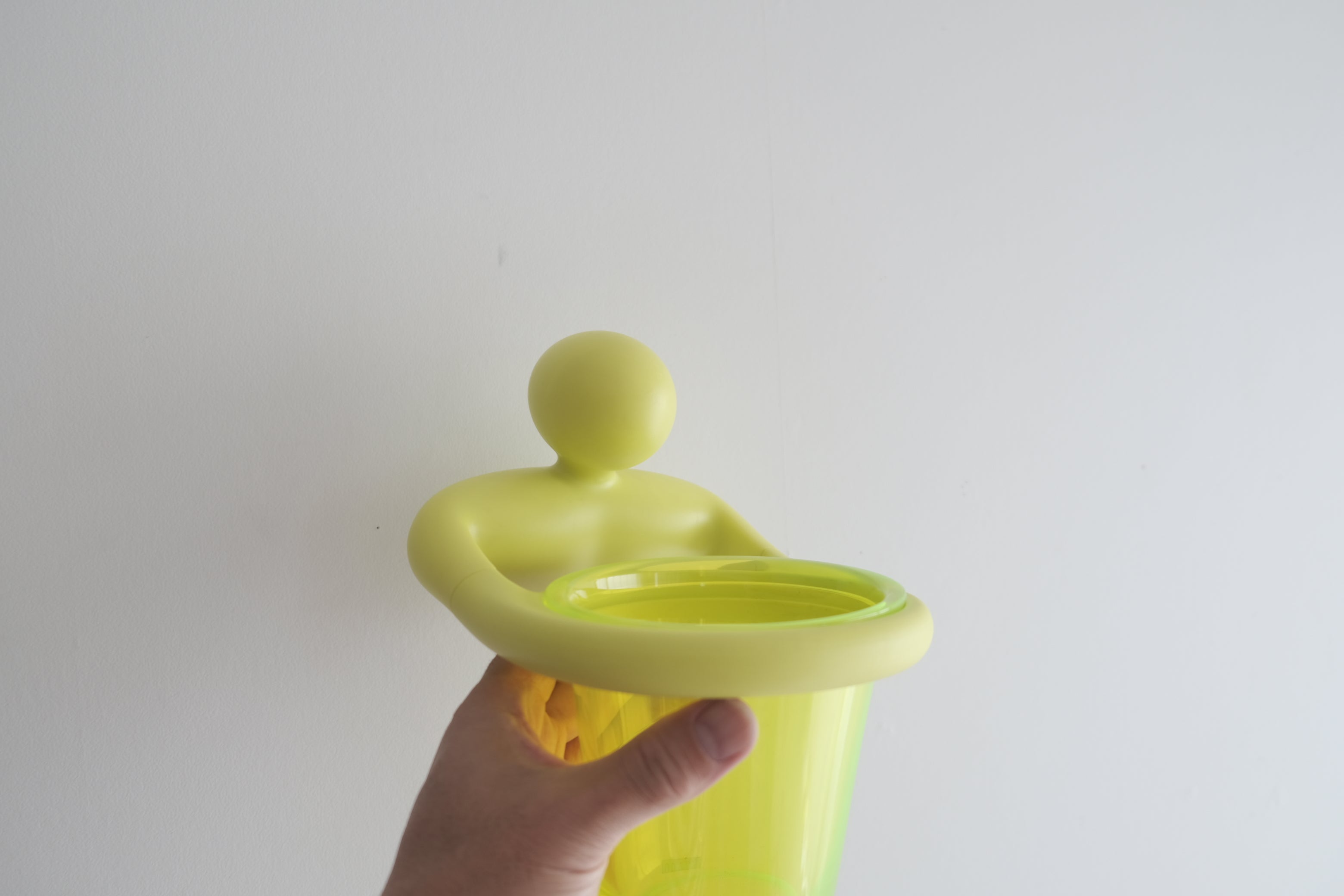 ALESSI「Antonio D」歯ブラシホルダー GV16 Y（イエロー／ウォールマウント）