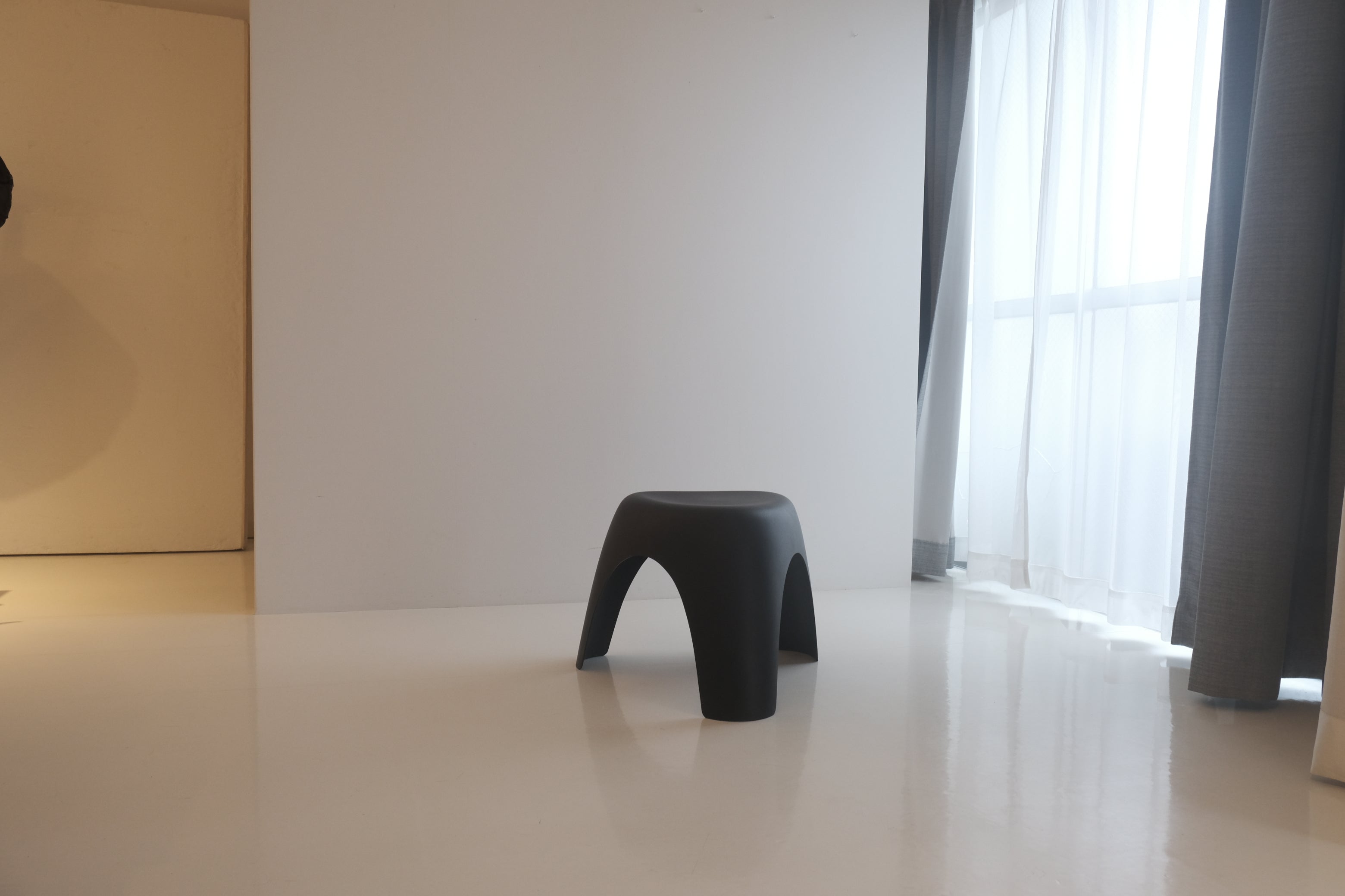 柳宗理 エレファントスツール Elephant Stool ヴィトラ Vitra Chair Yanagi Sori 黒 ブラック