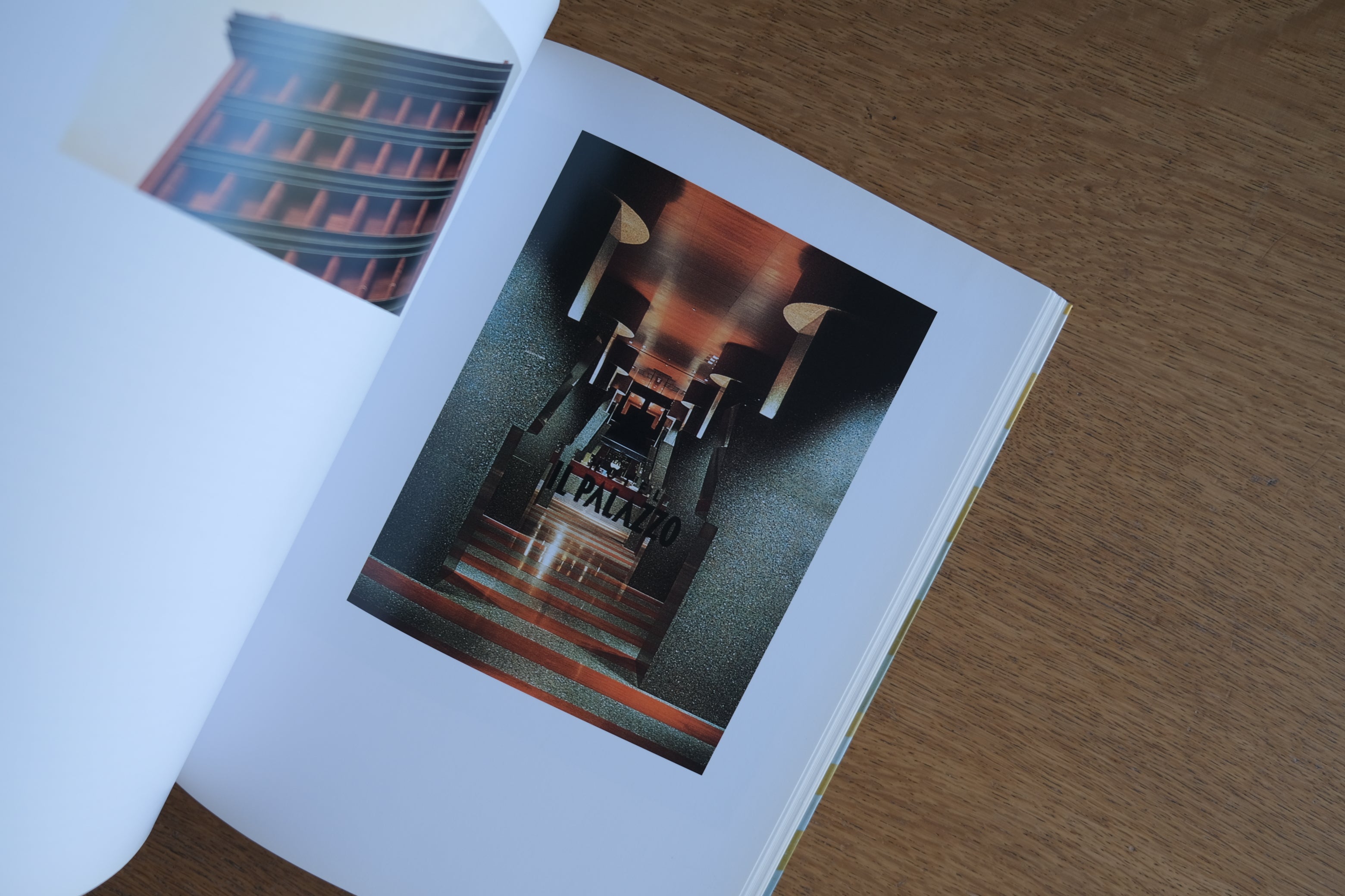署名本・贈呈本］Interior Design Uchida, Mitsuhashi, Nishioka