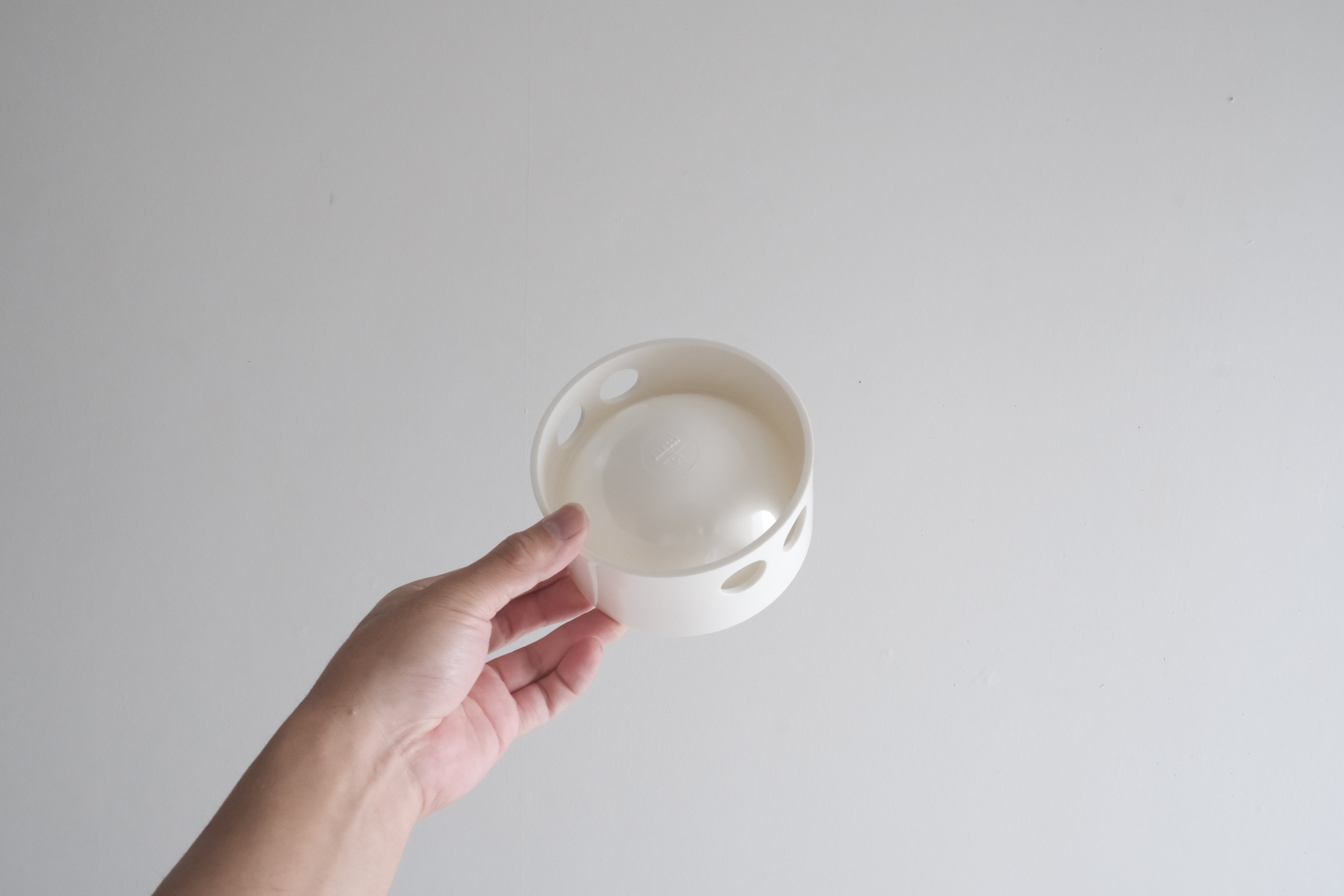 【未使用・箱付】エンツォ・マリ TONGAREVA ホワイト メラミンボウル OFFICINA ALESSI 90058WI