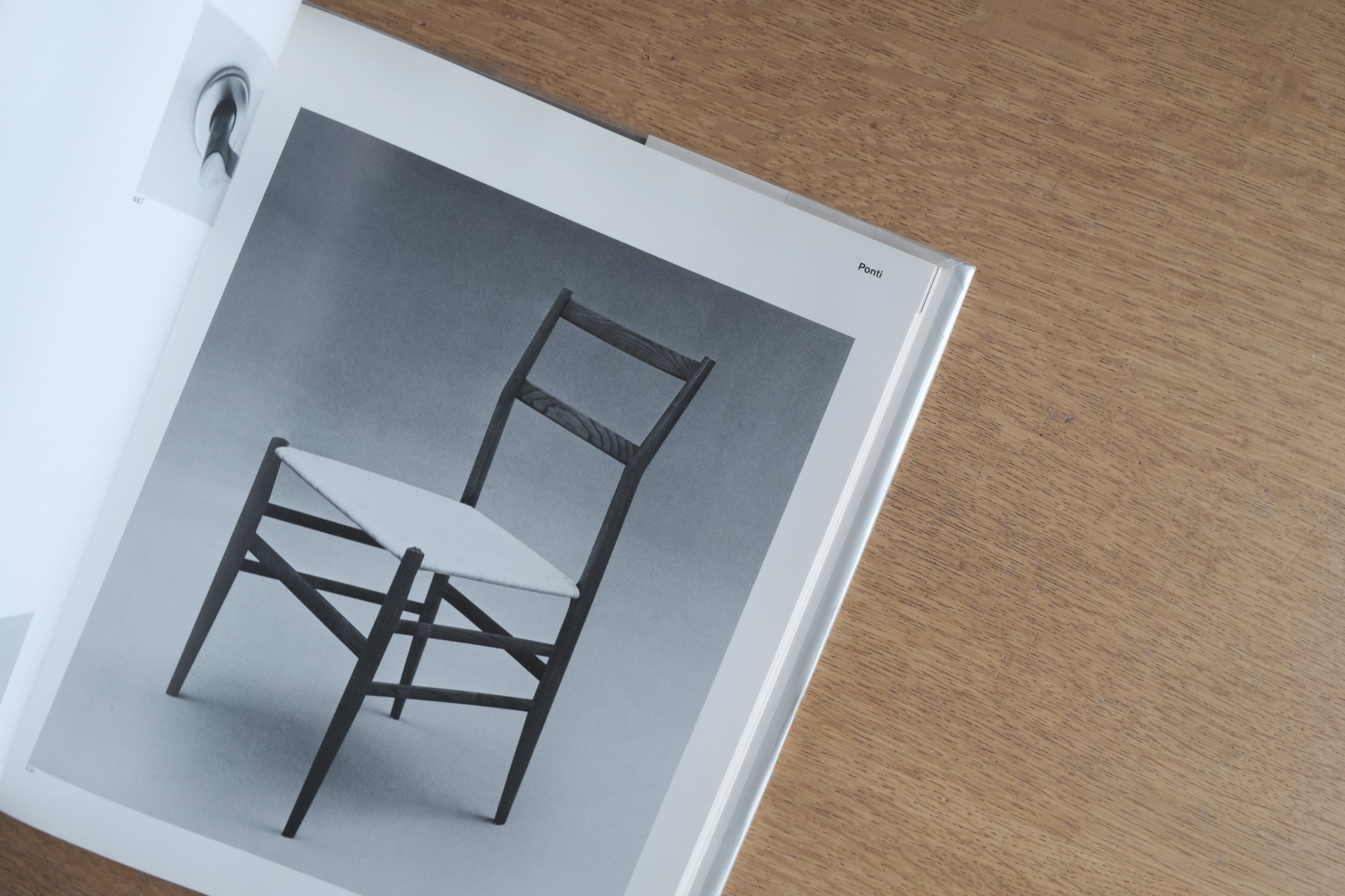 建築家たちの名作家具図鑑｜Furniture by Architects（Marc Emery／ハードカバー／1988年）
