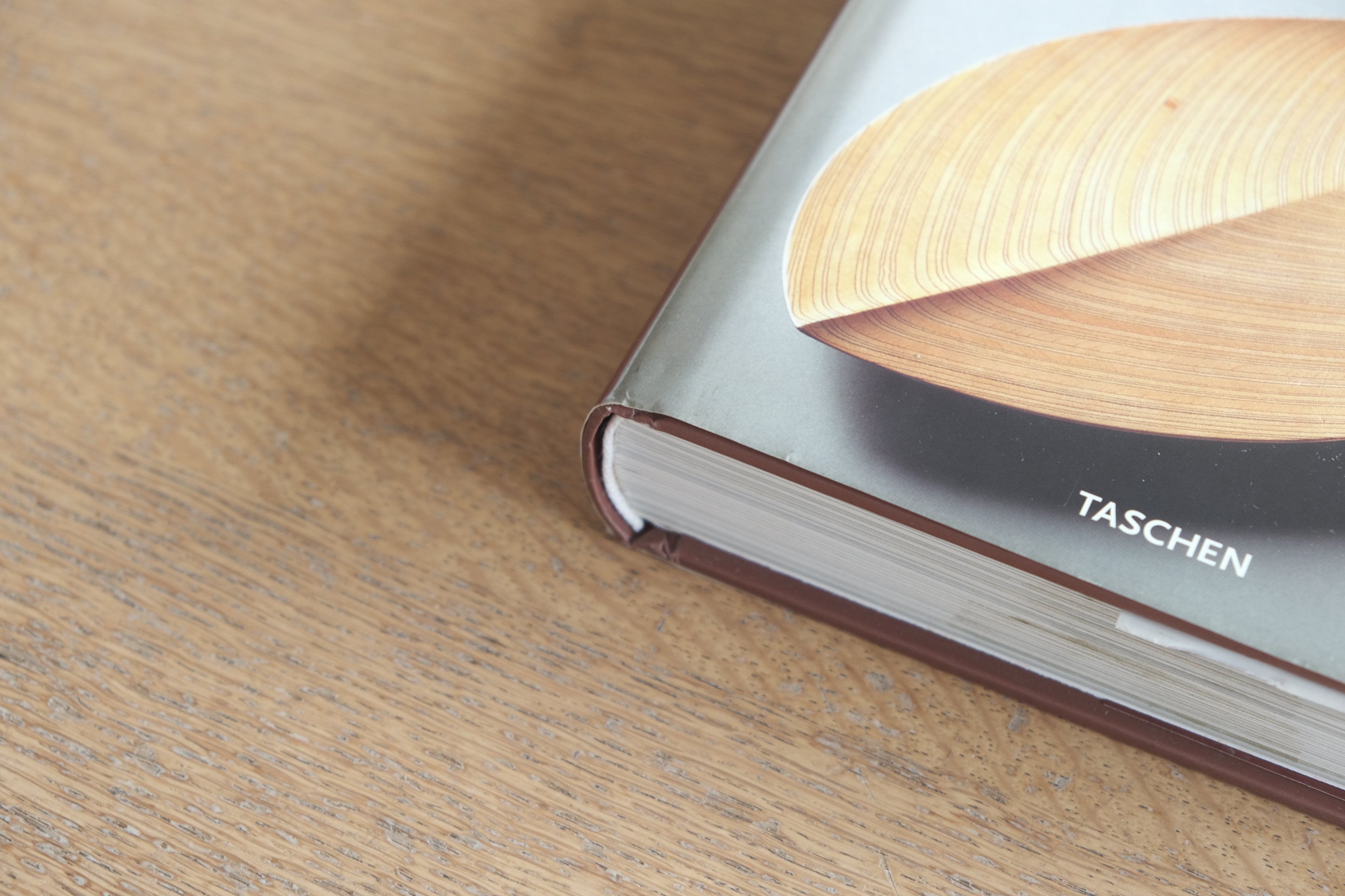 Scandinavian Design｜スカンディナビアンデザイン｜Charlotte & Peter Fiell（TASCHEN）