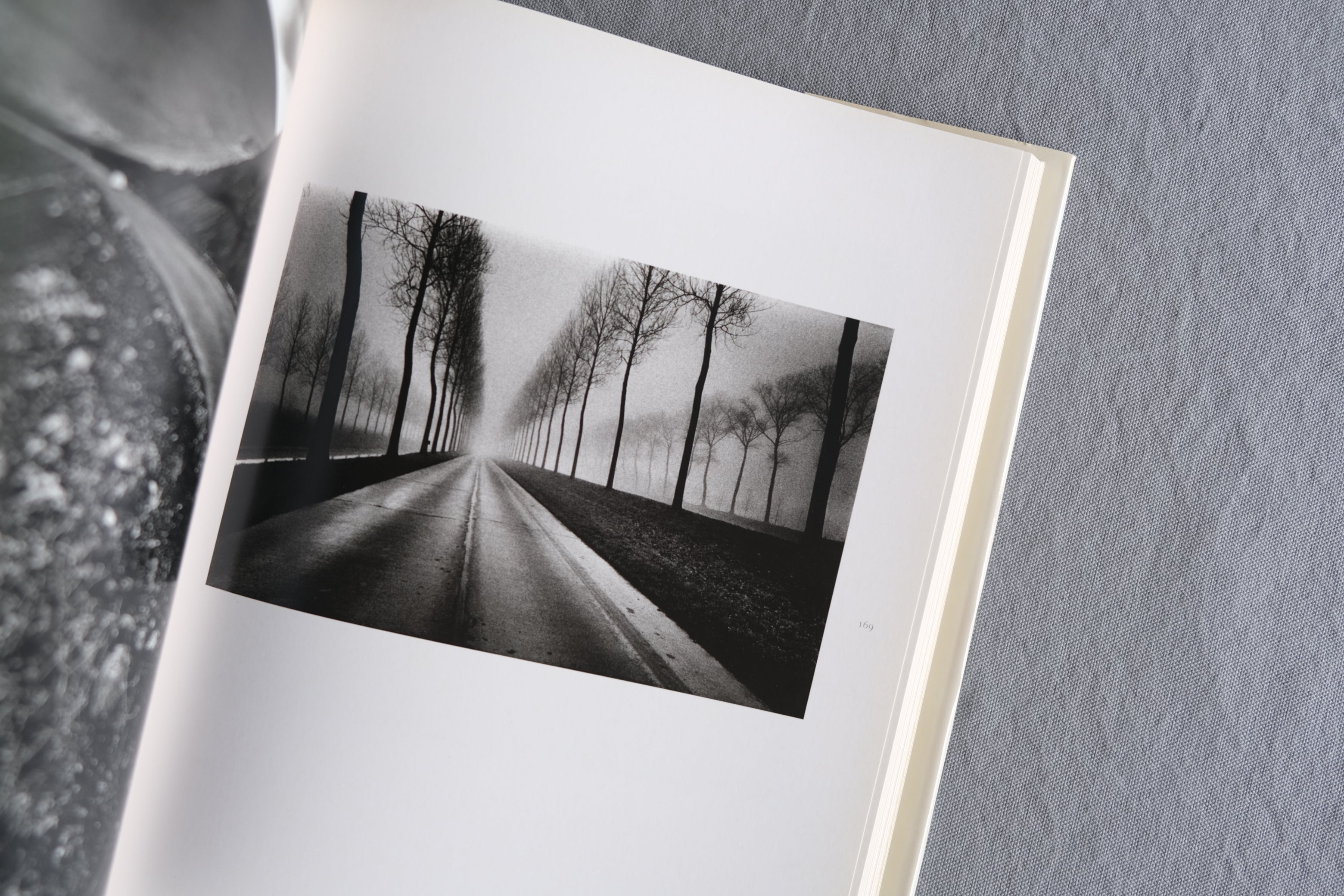 Jeanloup Sieff 1950–1990: Time Will Pass Like Rain｜ジャンルー・シーフ写真集 英語版 1990年初版