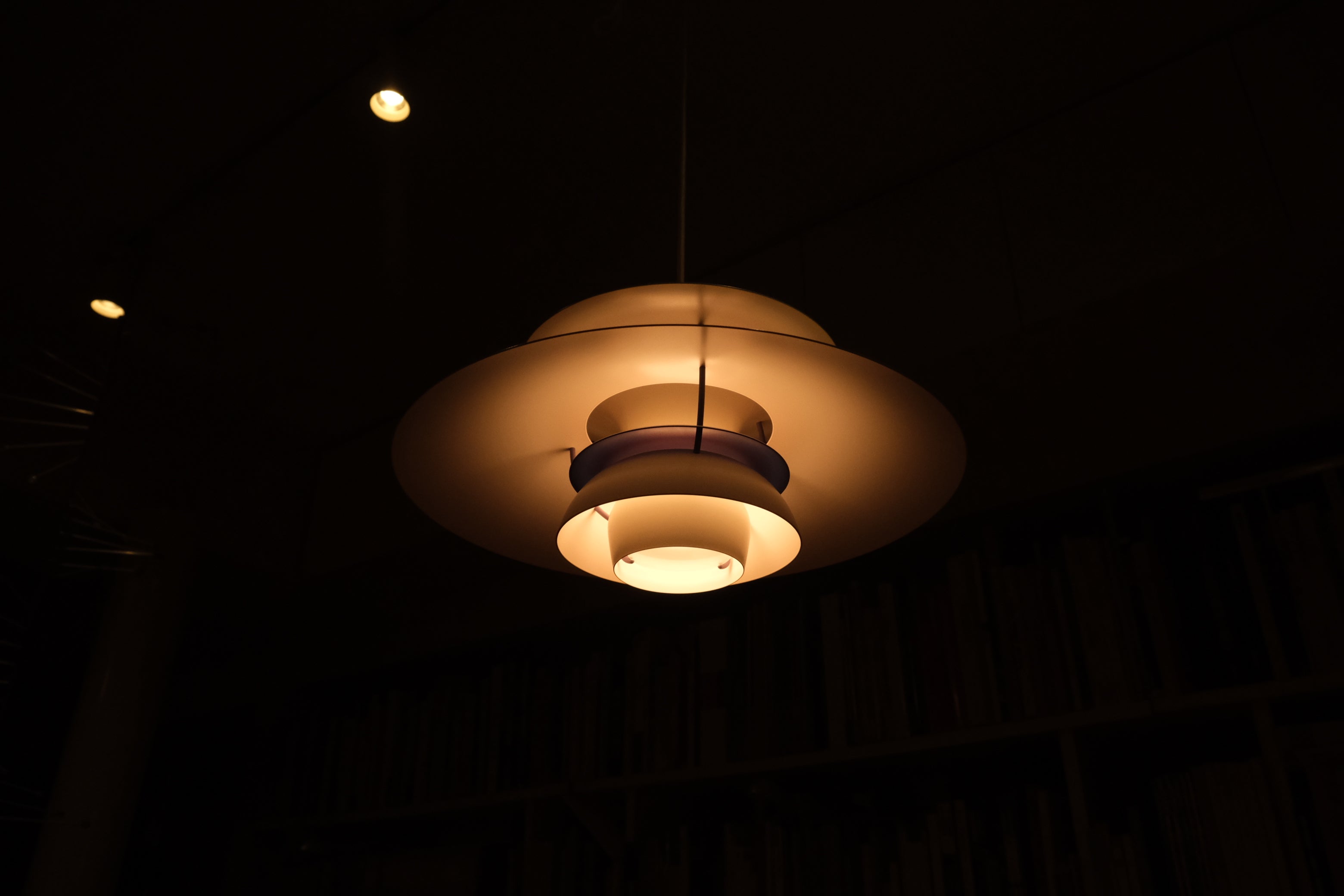 Louis Poulsen ルイスポールセン PH 5 クラシック・ホワイト｜Poul Henningsen ポール・ヘニングセン｜正規品
