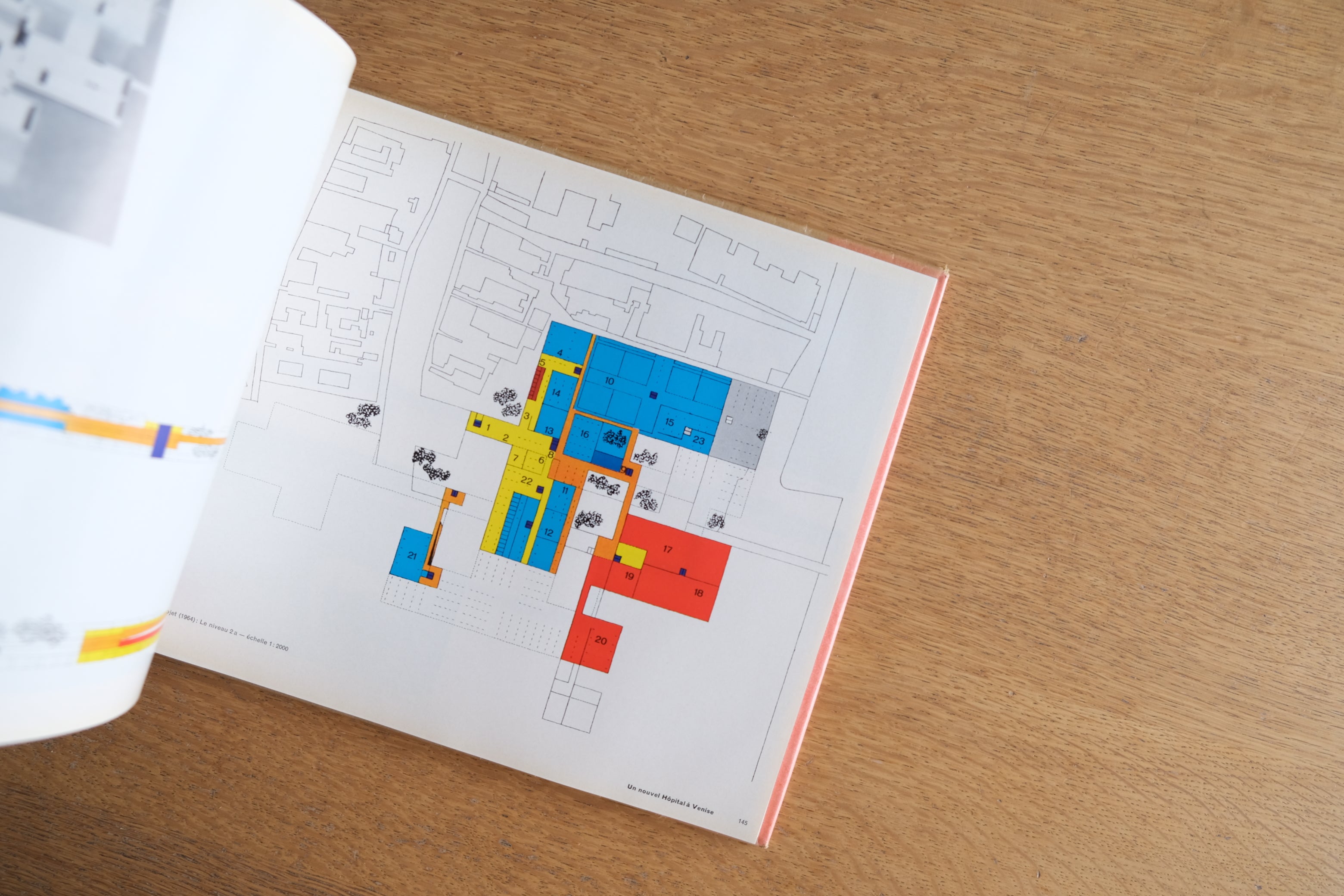 【希少・建築書籍】ル・コルビュジエ全作品集（Le Corbusier Œuvre complète）全8巻セット | 近代建築の巨匠による貴重なアーカイブ