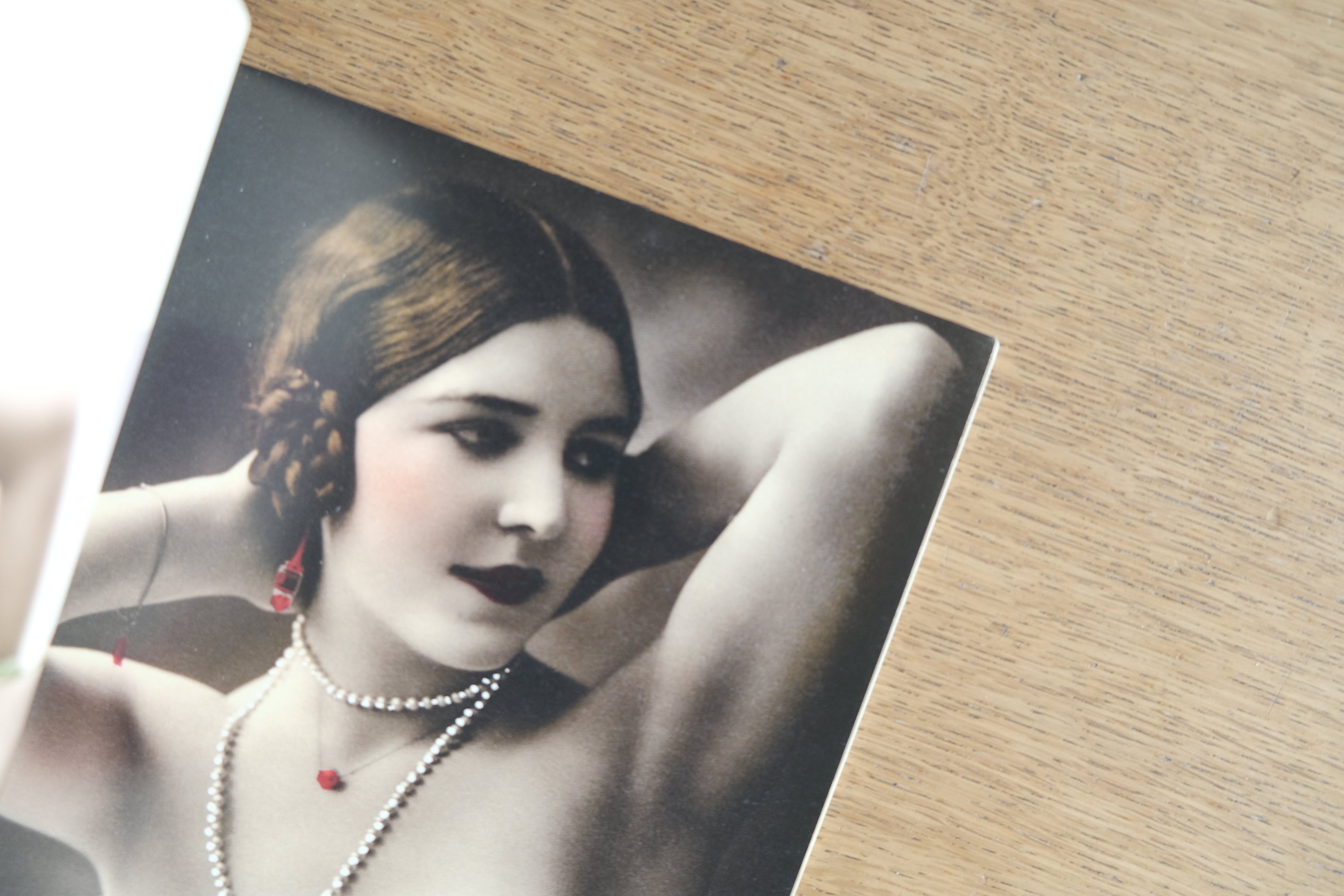 Beautés Teintées Tinted Beauties｜Joseph Vasta｜French Art Deco Postcards 写真集