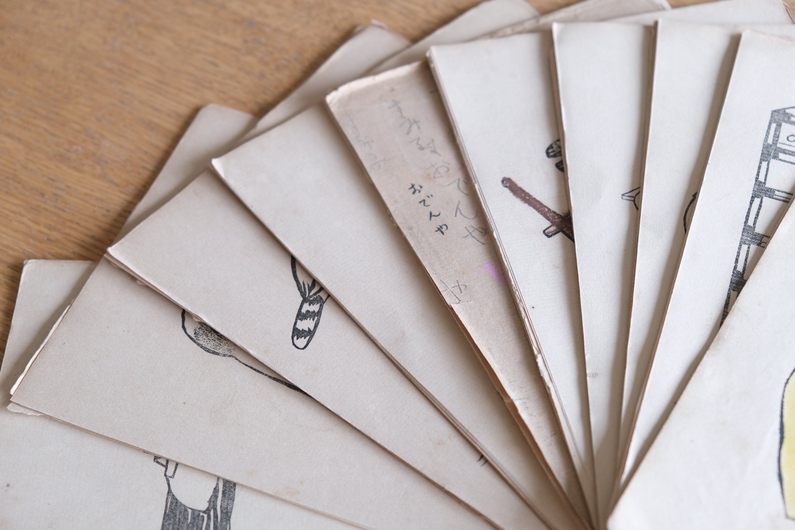 竹久夢二 挿絵スケッチ集 ［書込み数枚あり、彩色数枚あり］９７枚 木版
