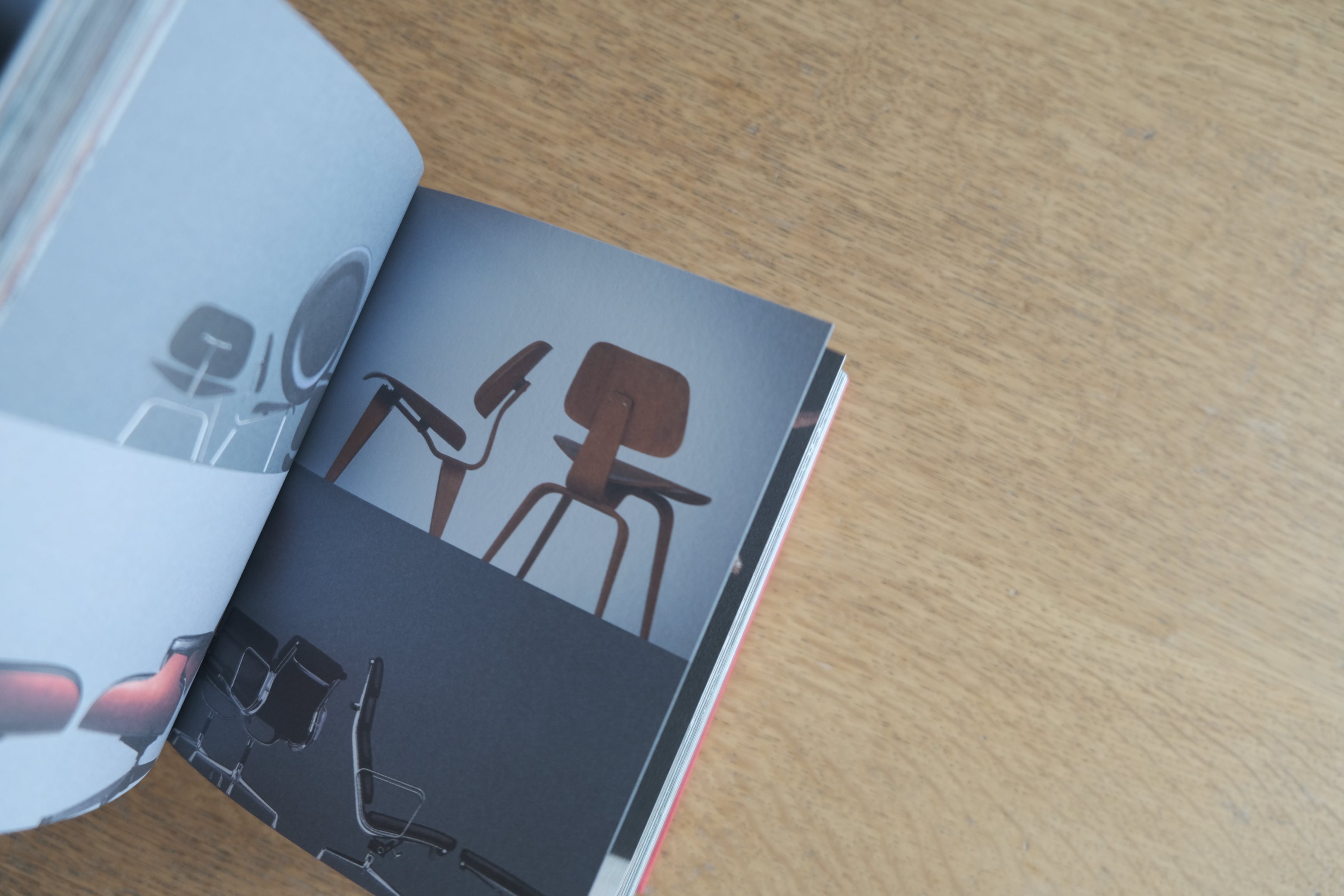 【洋書】CHAIRMAN｜Rolf Fehlbaum × Tibor Kalman｜ヴィトラの思想と椅子の物語