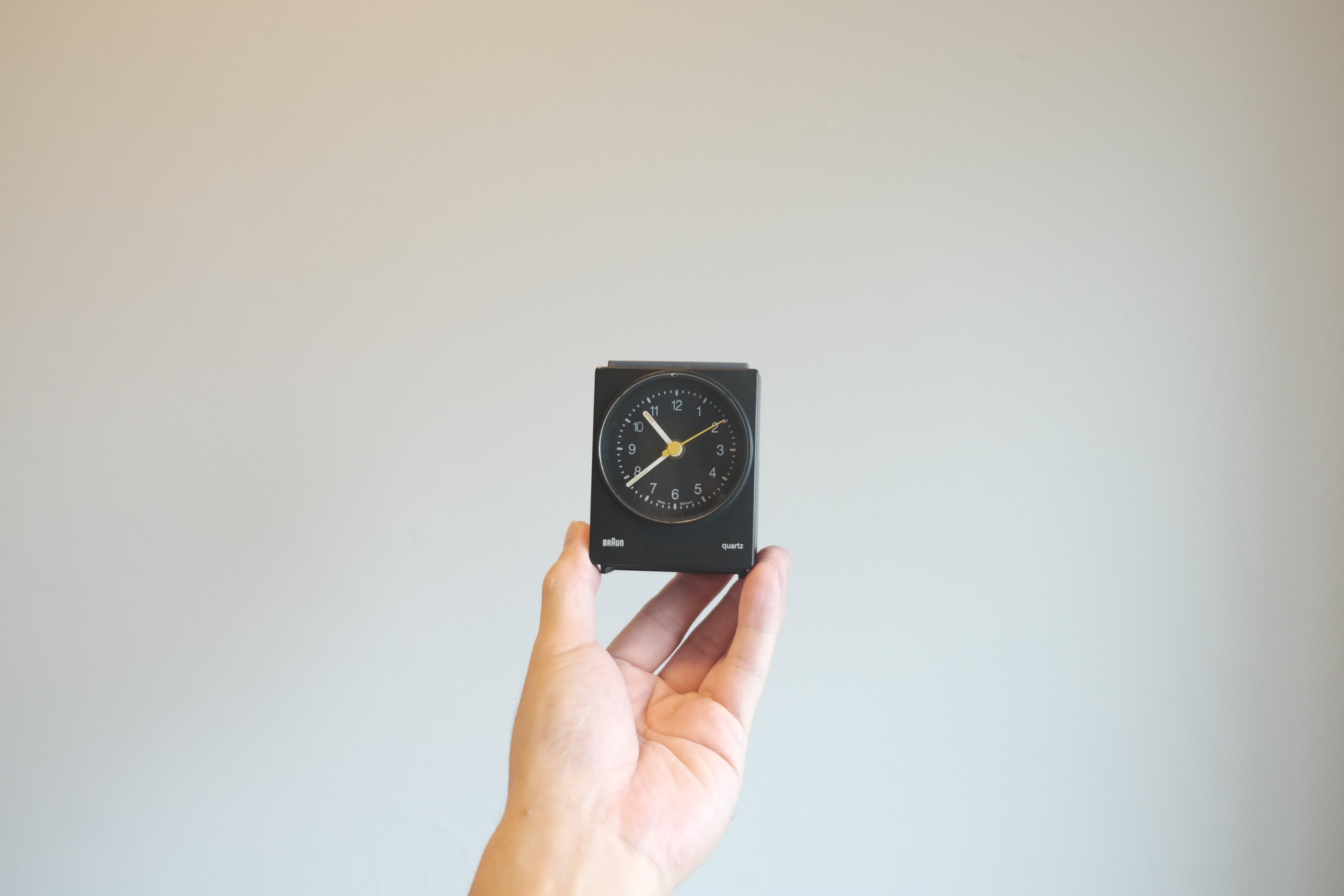 BRAUN ブラウン quartz  Type 4768/AB sl 目覚まし時計 卓上クロック ヴィンテージ ドイツ製