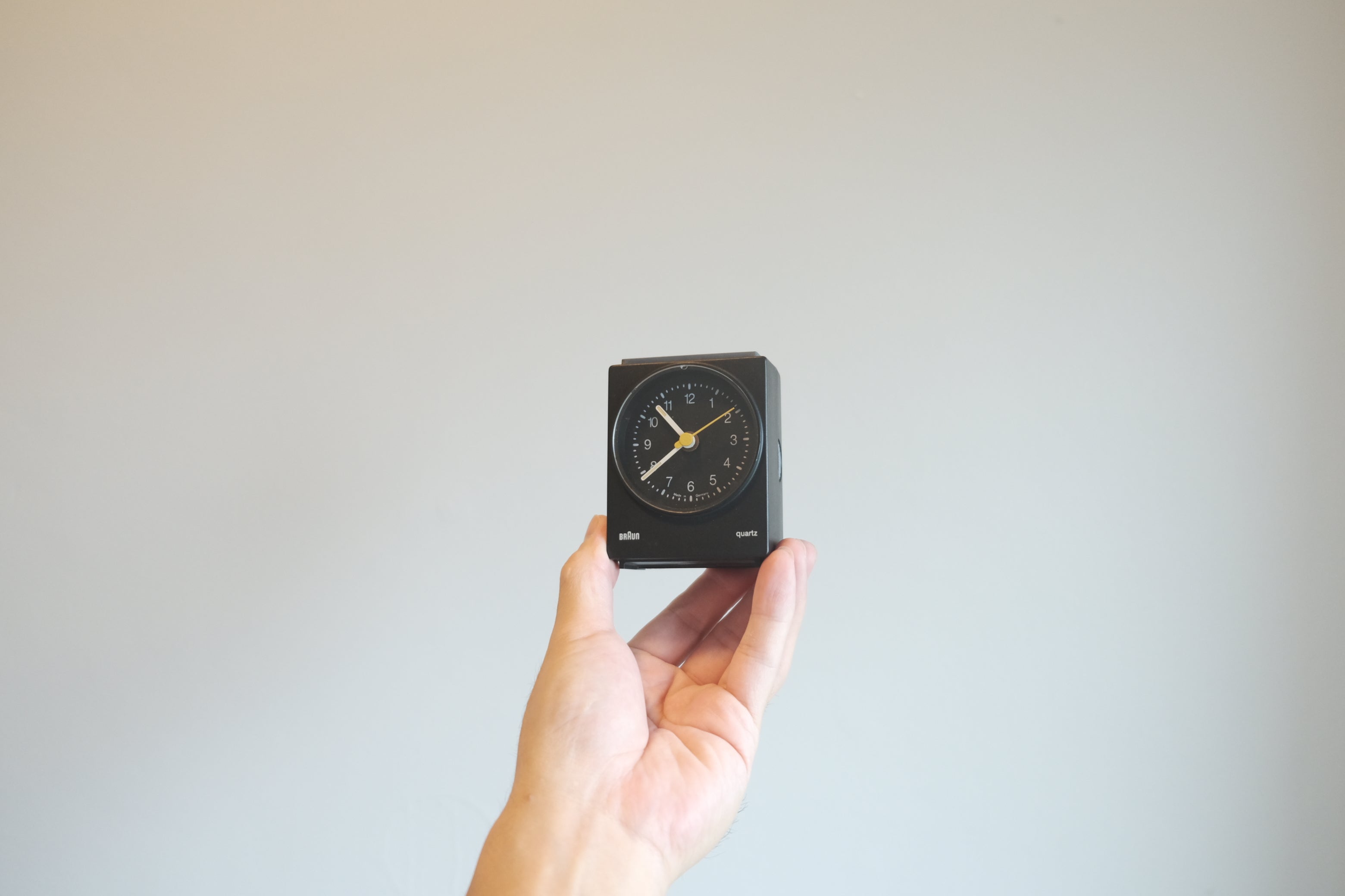 BRAUN ブラウン quartz  Type 4768/AB sl 目覚まし時計 卓上クロック ヴィンテージ ドイツ製