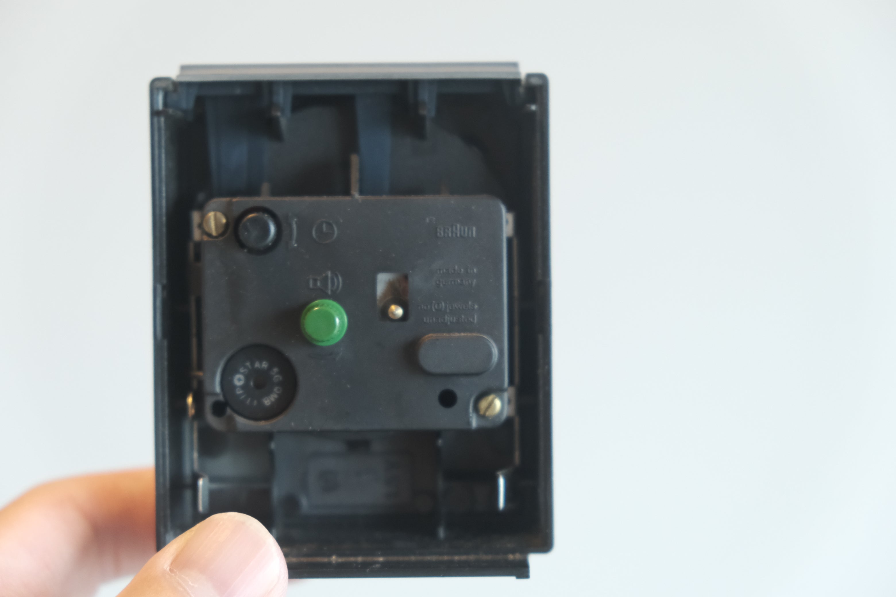 BRAUN ブラウン quartz Type 4768/AB sl 目覚まし時計 卓上クロック