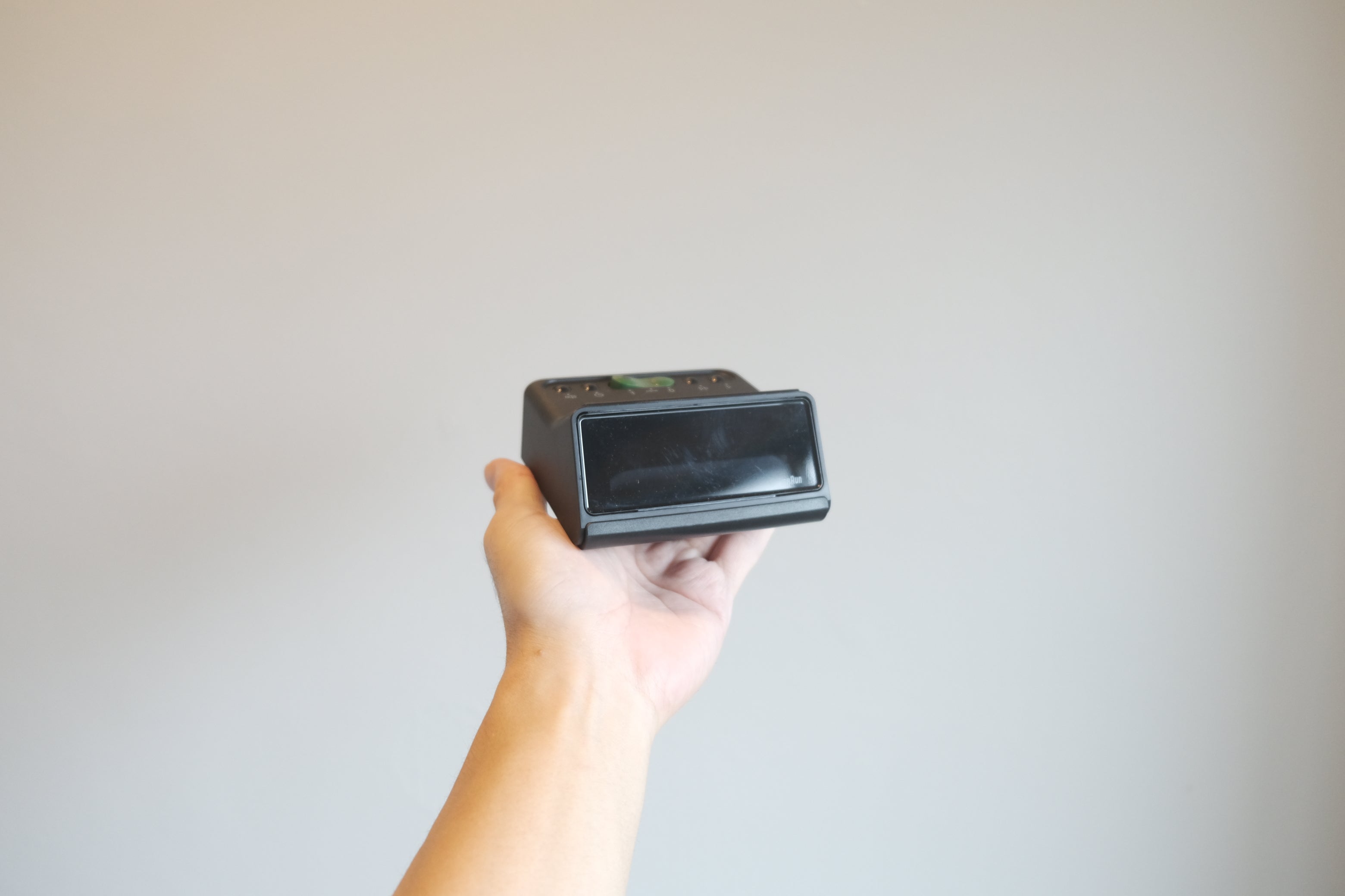 BRAUN Type 4808｜Dietrich Lubsが遺した静謐な時の器