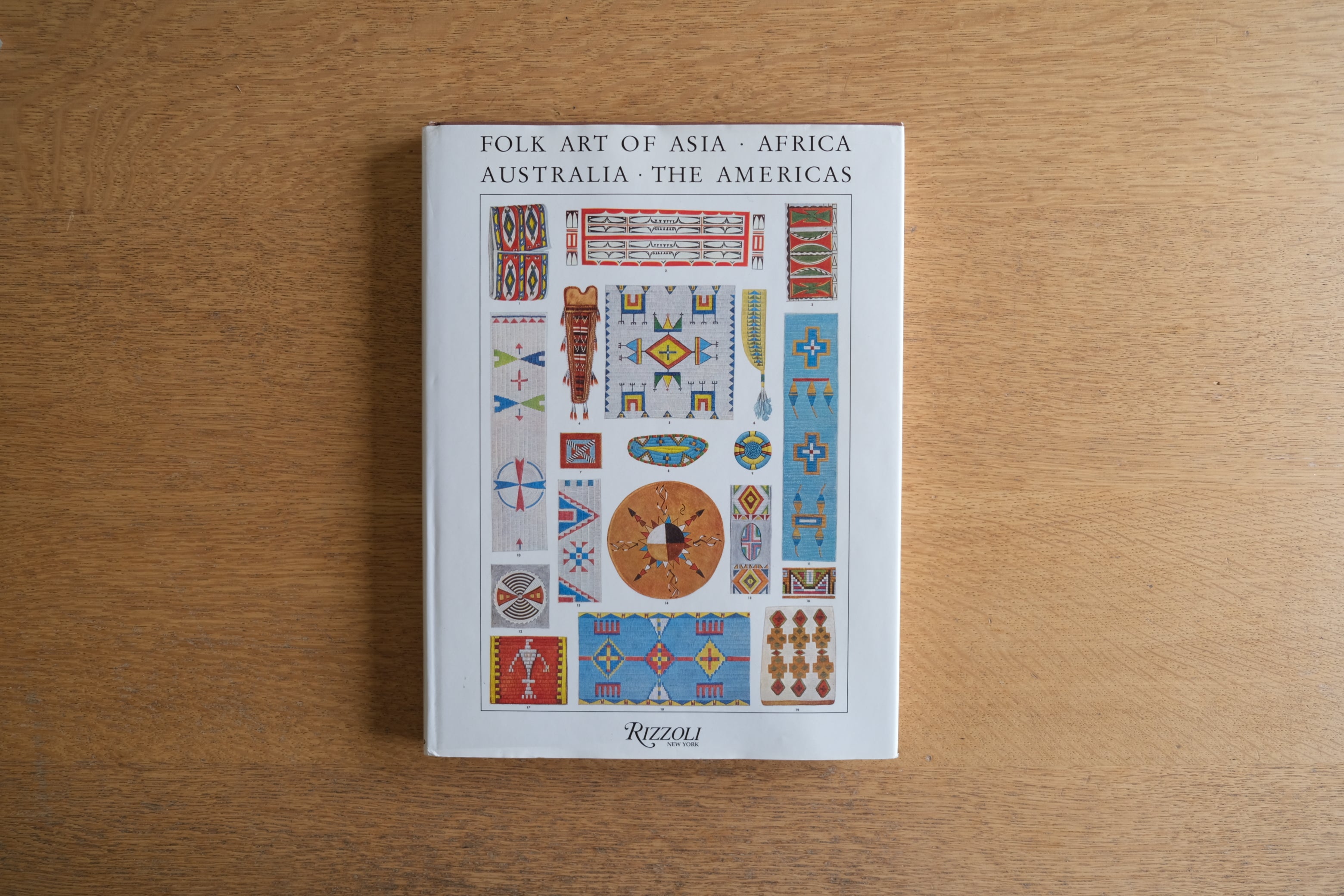 Folk Art of Asia, Africa, Australia, the Americas｜世界のフォークアート模様集