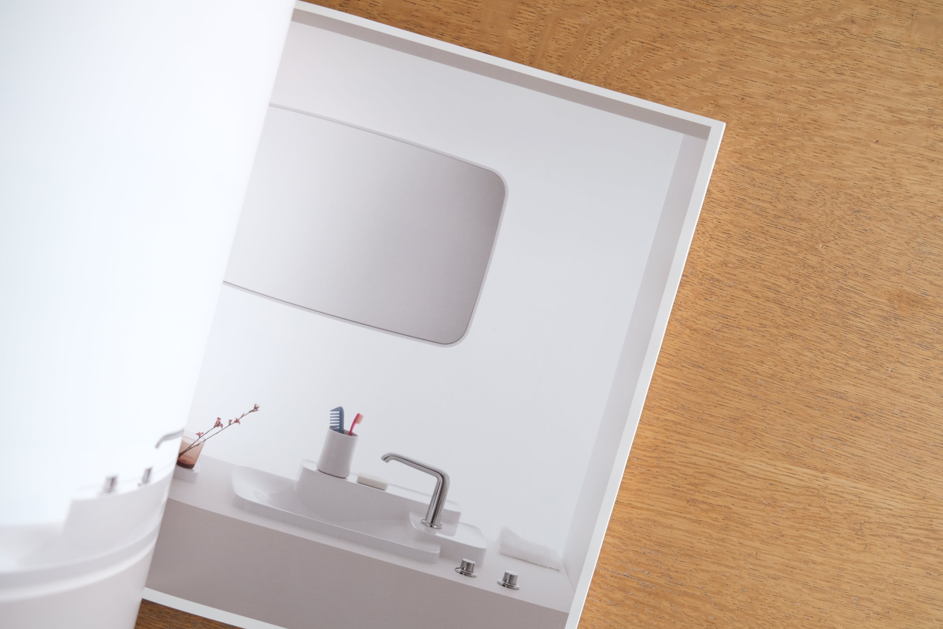 Ronan and Erwan Bouroullec Works｜ロナン＆エルワン・ブルレック作品集｜PHAIDON刊（2012年）