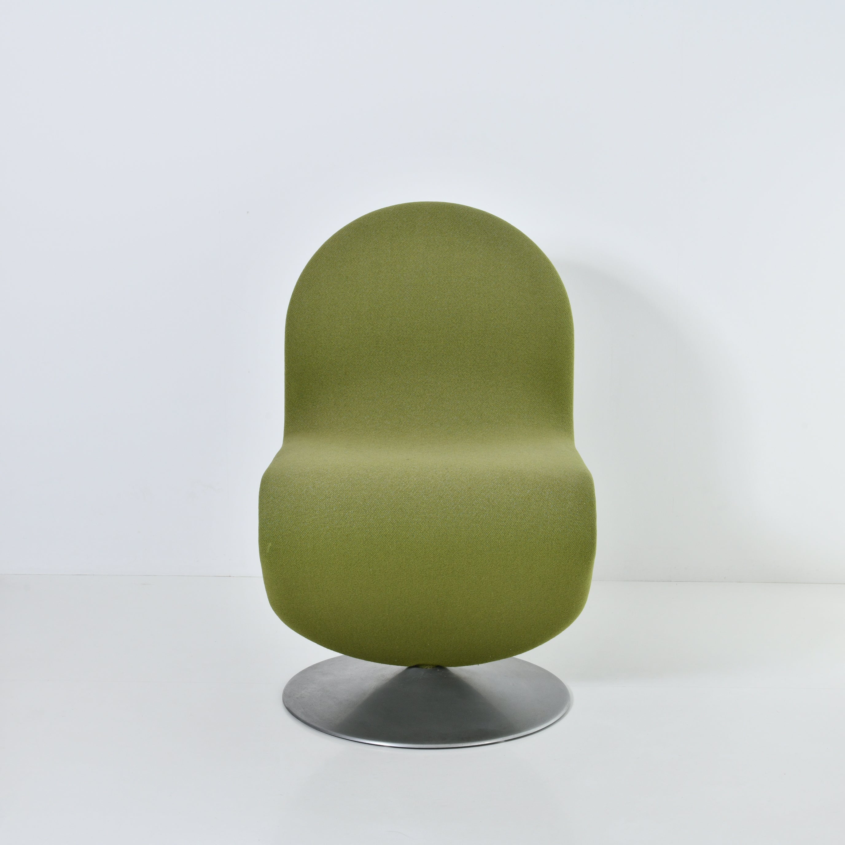 未来をかたどる椅子｜Verner Panton「System 1-2-3」by Fritz Hansen