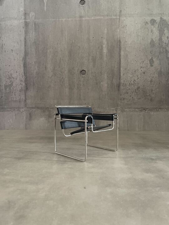 Marcel Breuer B3 Wassily miniture chair Vitra Design Museum マルセル・ブロイヤー ミニチュア ワシリーチェア ヴィトラデザインミュージアム