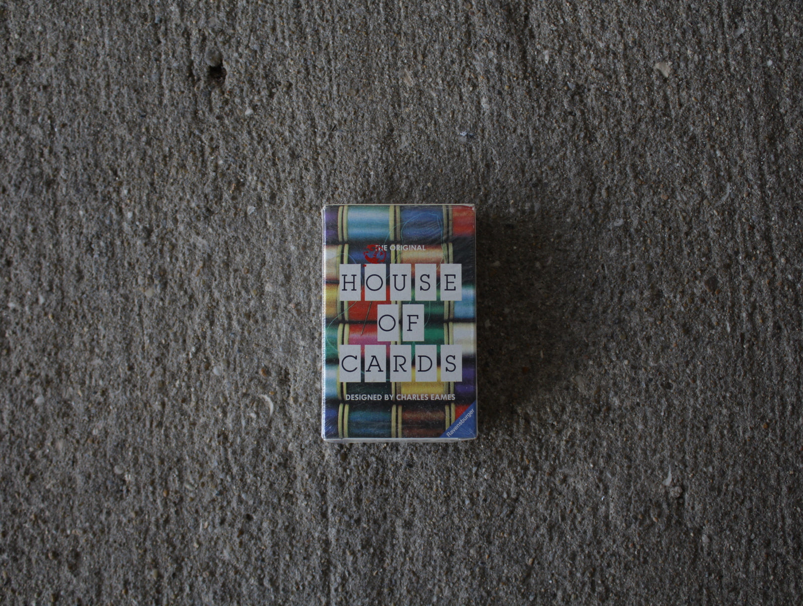 EAMES TEXTILE HOUSE OF CARDS S イームズ テキスタイル ハウスオブカードS 54枚入り – Helvetica