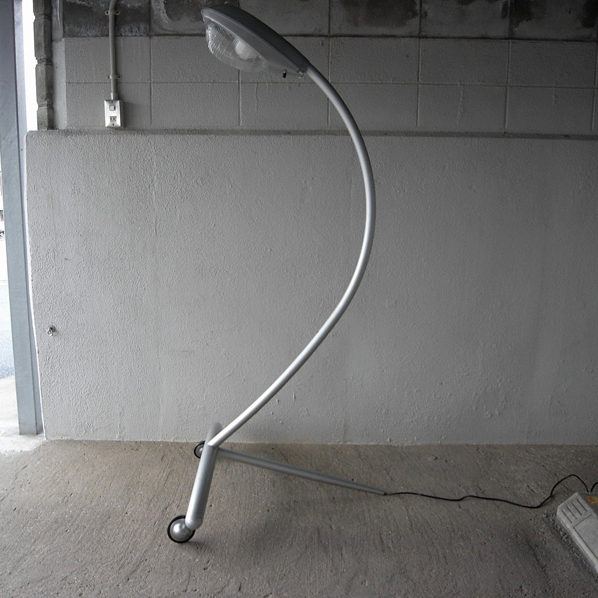 Marc Newson Super Guppy Lamp｜マーク・ニューソン 初期作品｜IDÉE 