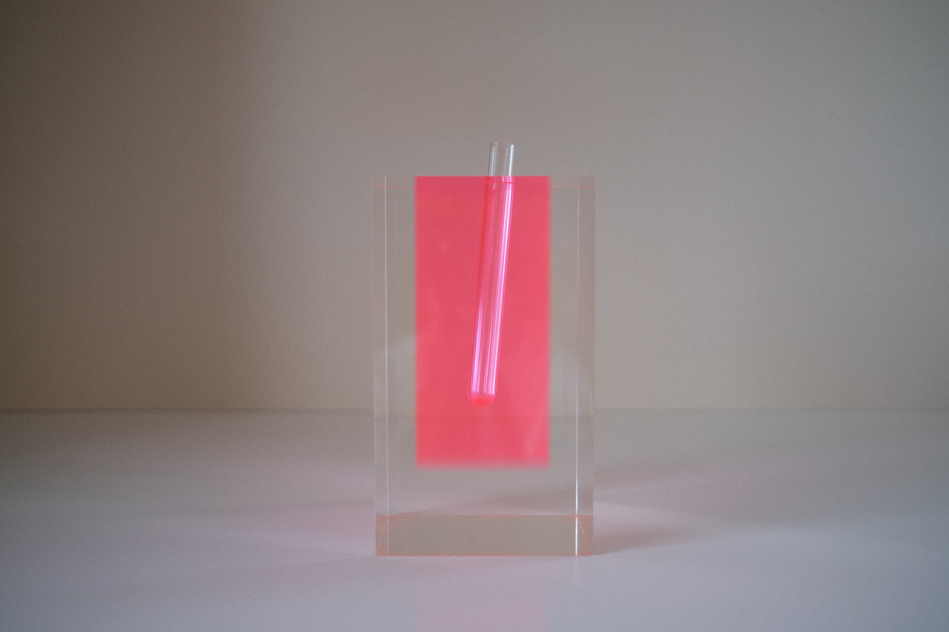 【新品】【現行品】倉俣史朗 フラワーベースシングル スパイラル Shiro Kuramata flower vase