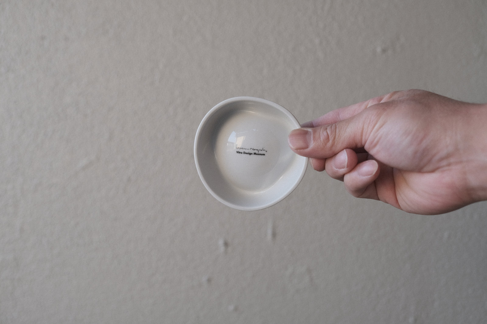 【デットストック】イサム・ノグチ ヴィトラ カップ＆ソーサー Isamu Noguchi Vitra Cup & saucer – Helvetica